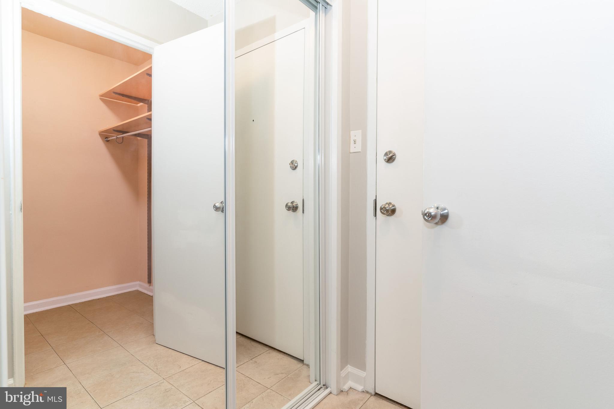 COURTHOUSE - Residential Lease