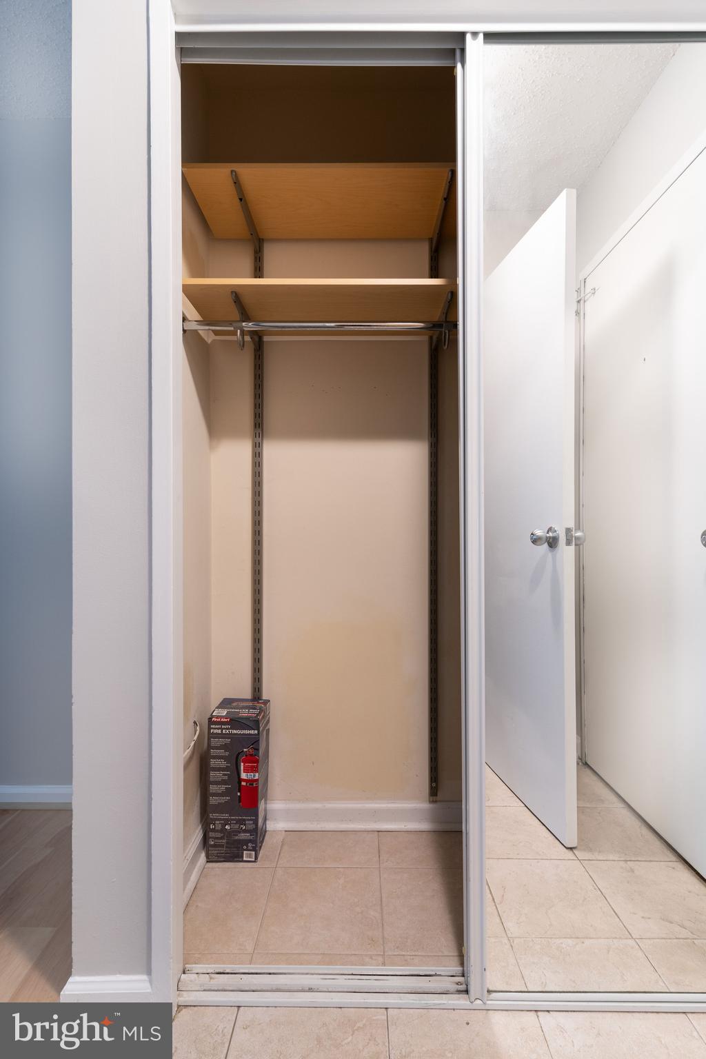 COURTHOUSE - Residential Lease