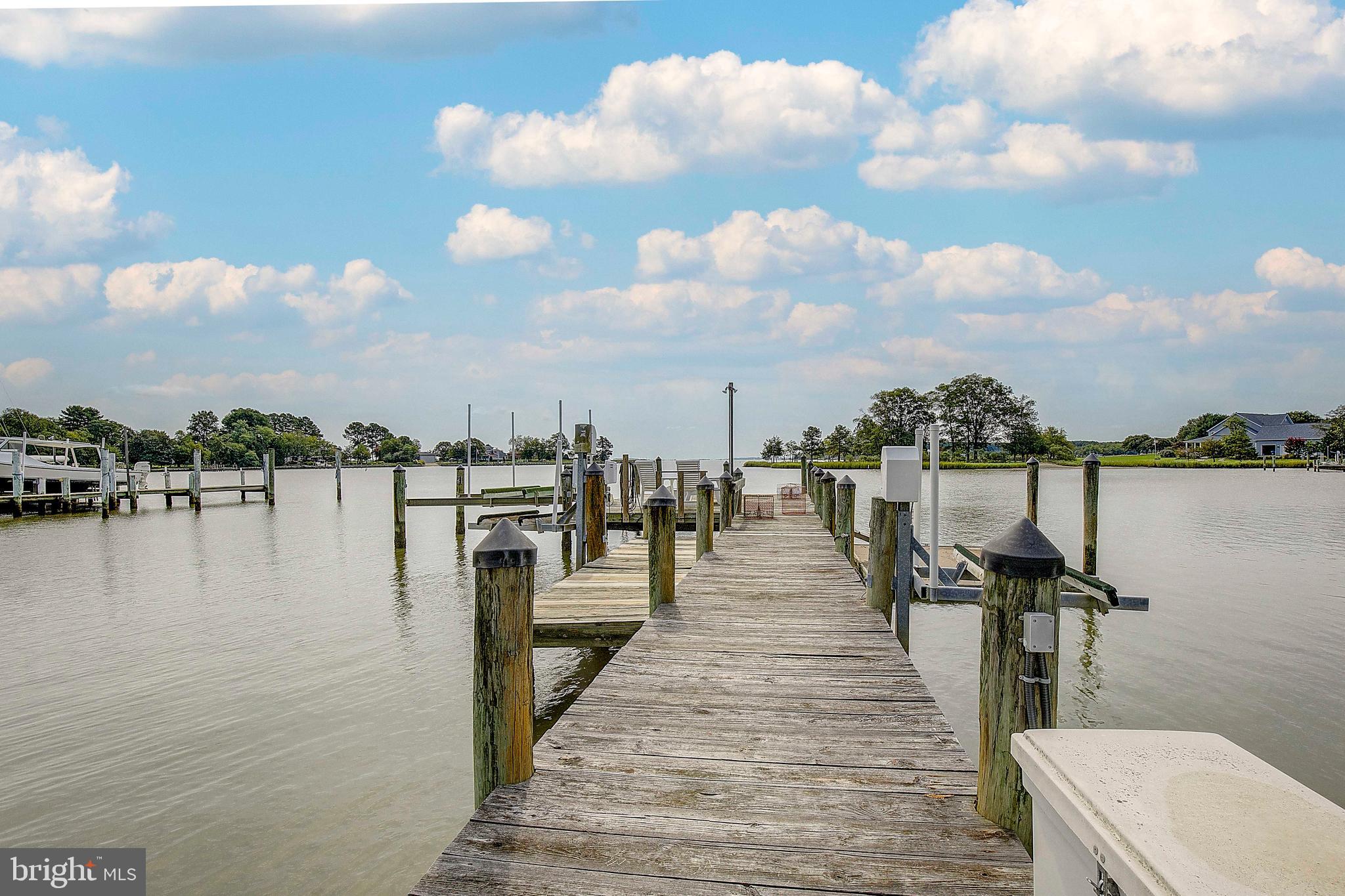 CLAIBORNES LANDING - Residential