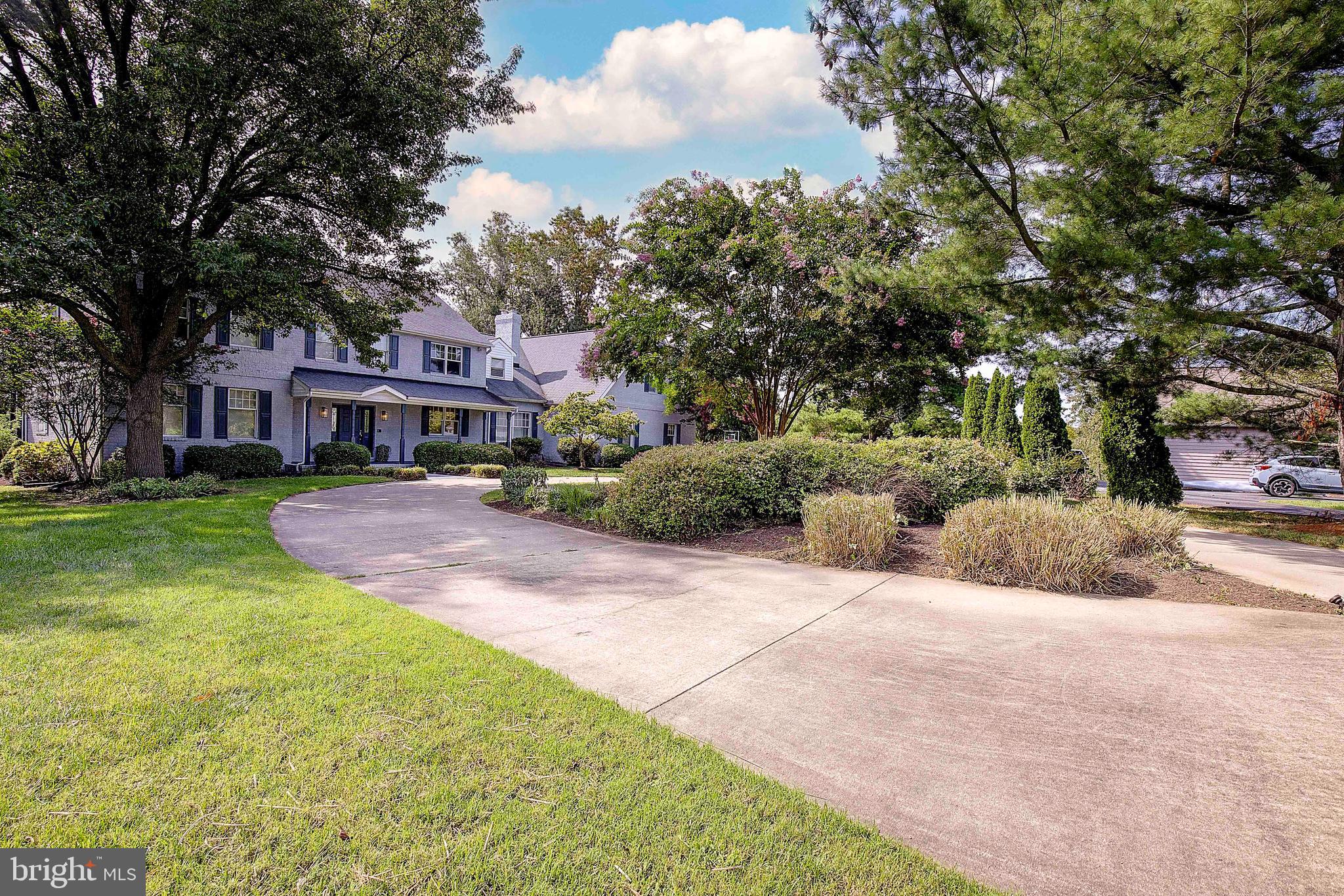 CLAIBORNES LANDING - Residential