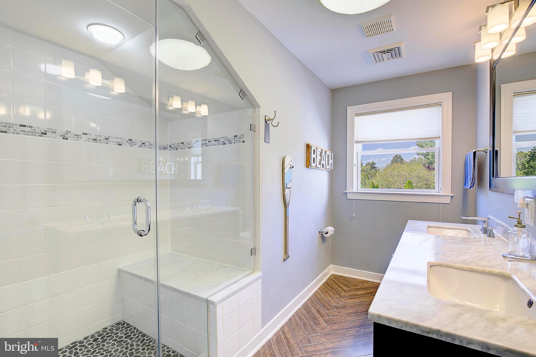 CLAIBORNES LANDING - Residential