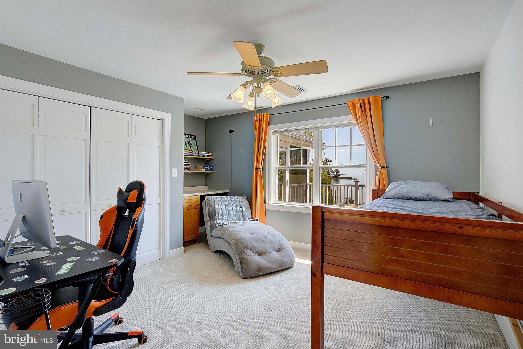 CLAIBORNES LANDING - Residential