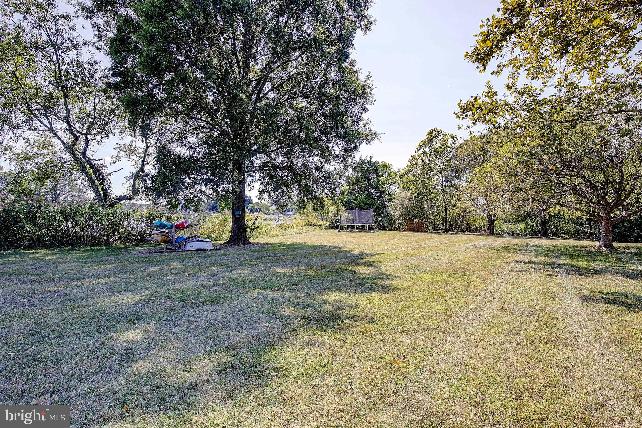 CLAIBORNES LANDING - Residential