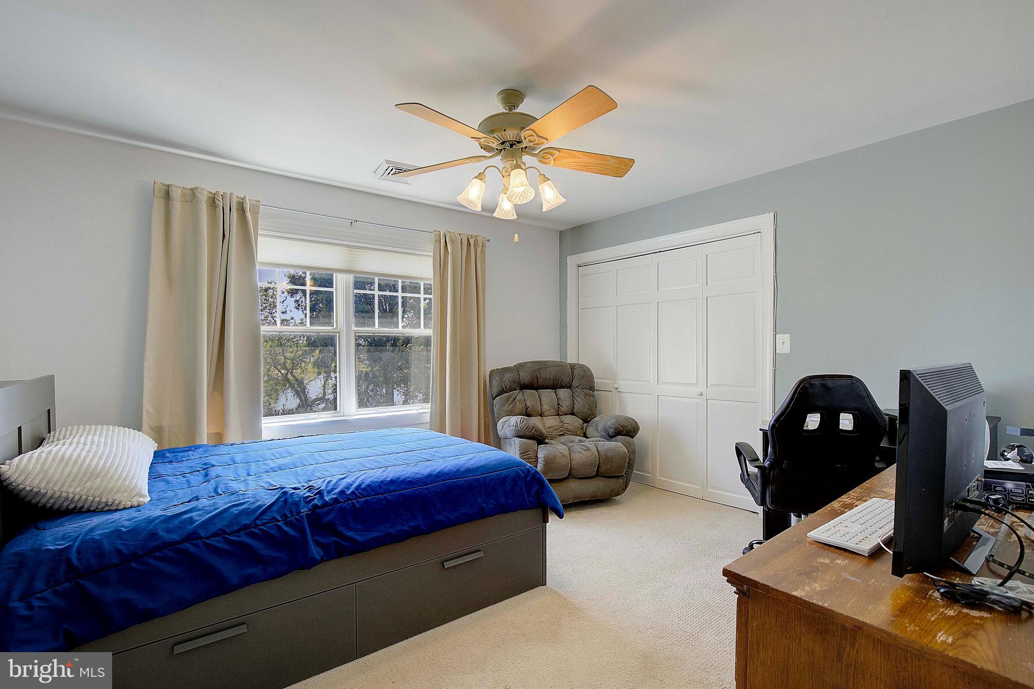 CLAIBORNES LANDING - Residential