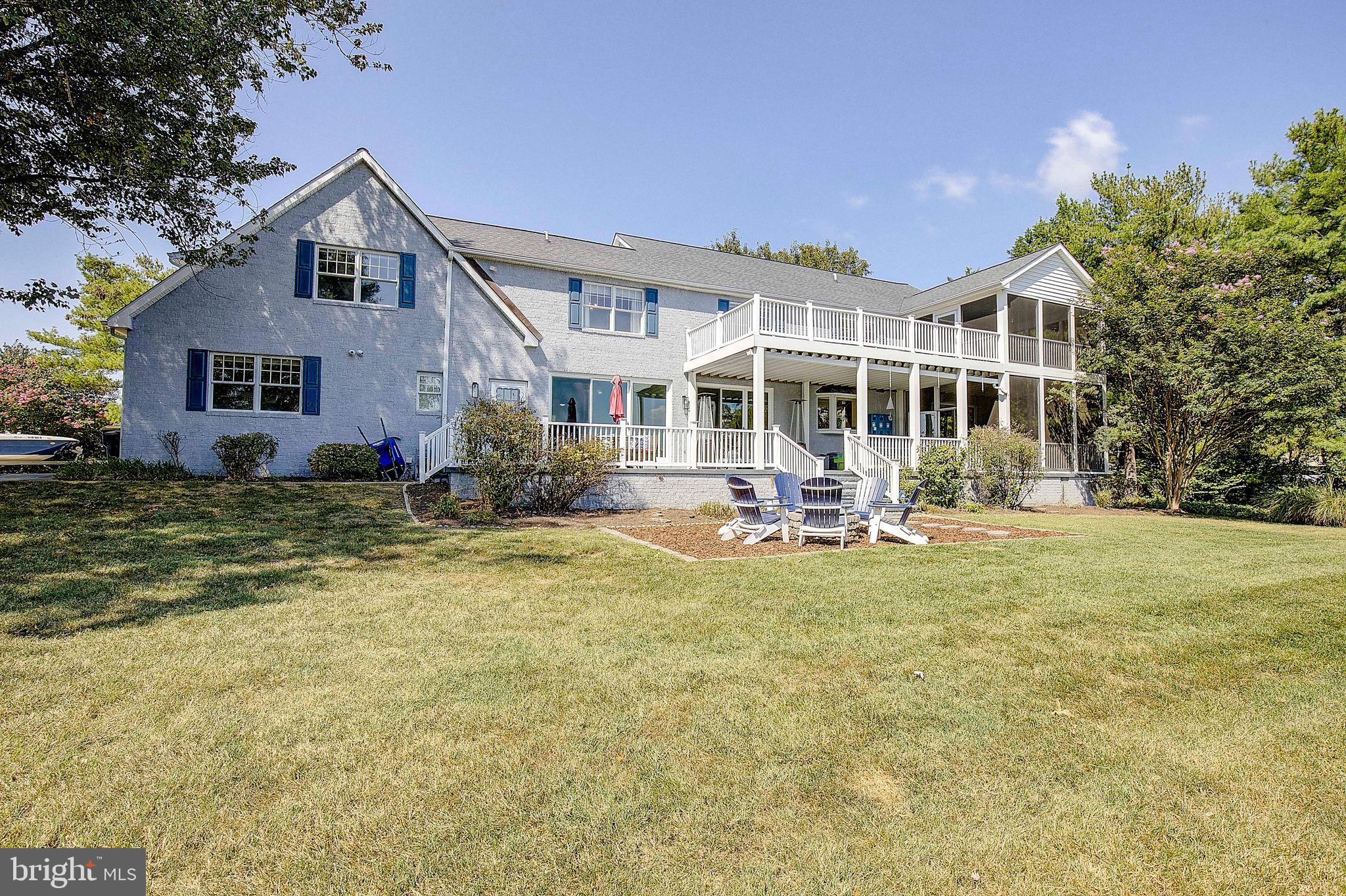 CLAIBORNES LANDING - Residential