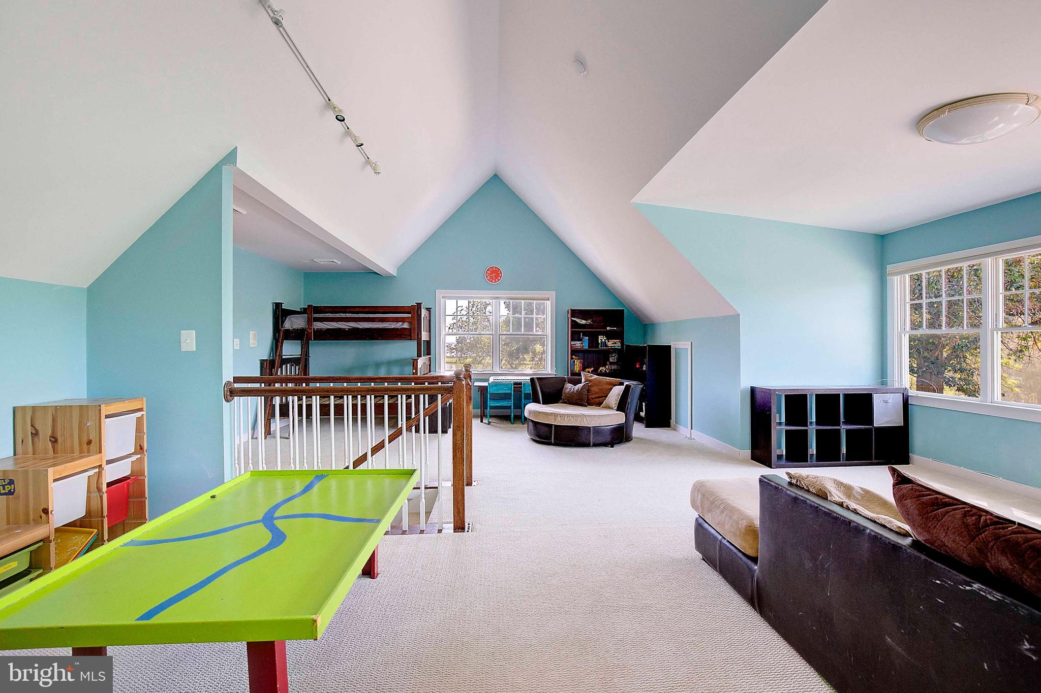 CLAIBORNES LANDING - Residential