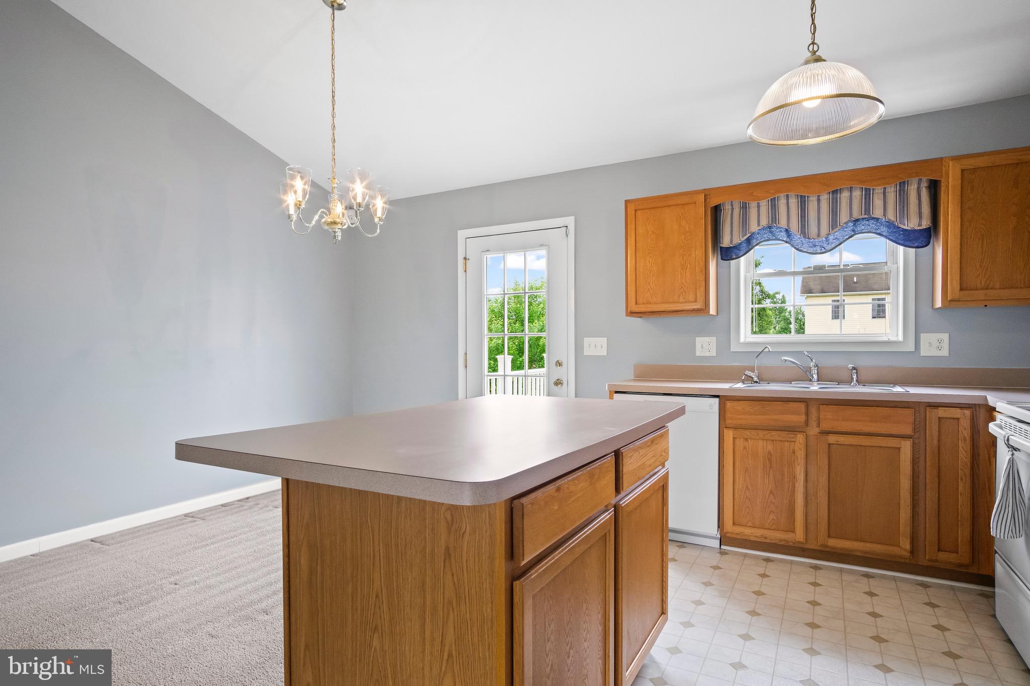 MILLARDSVILLE VILLAGE - Residential