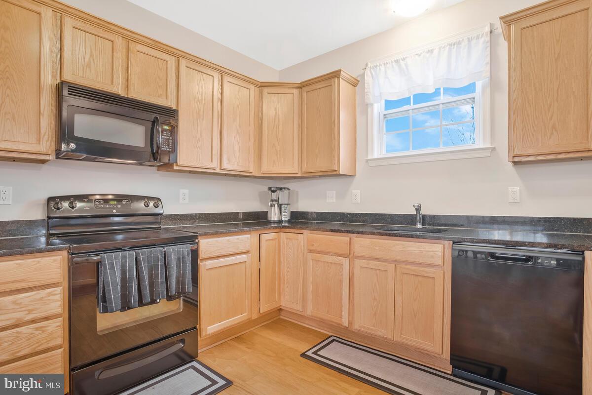 WALNUT GROVE - Residential