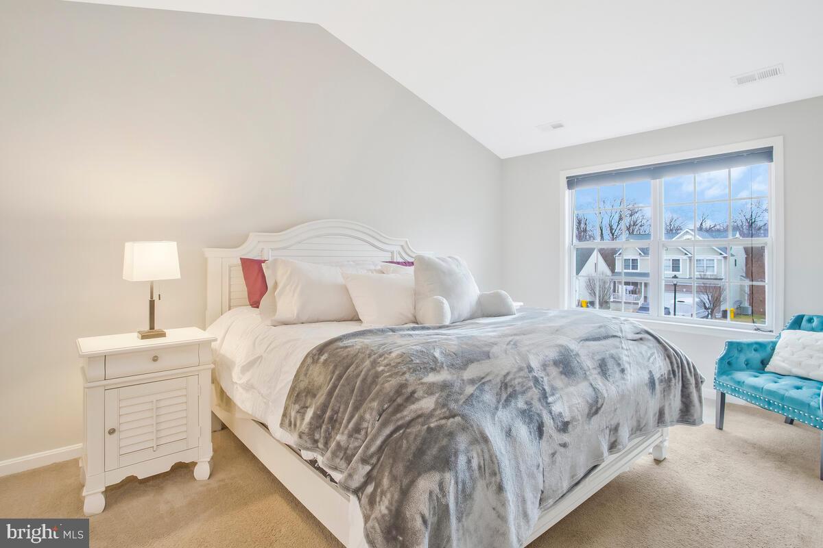 WALNUT GROVE - Residential