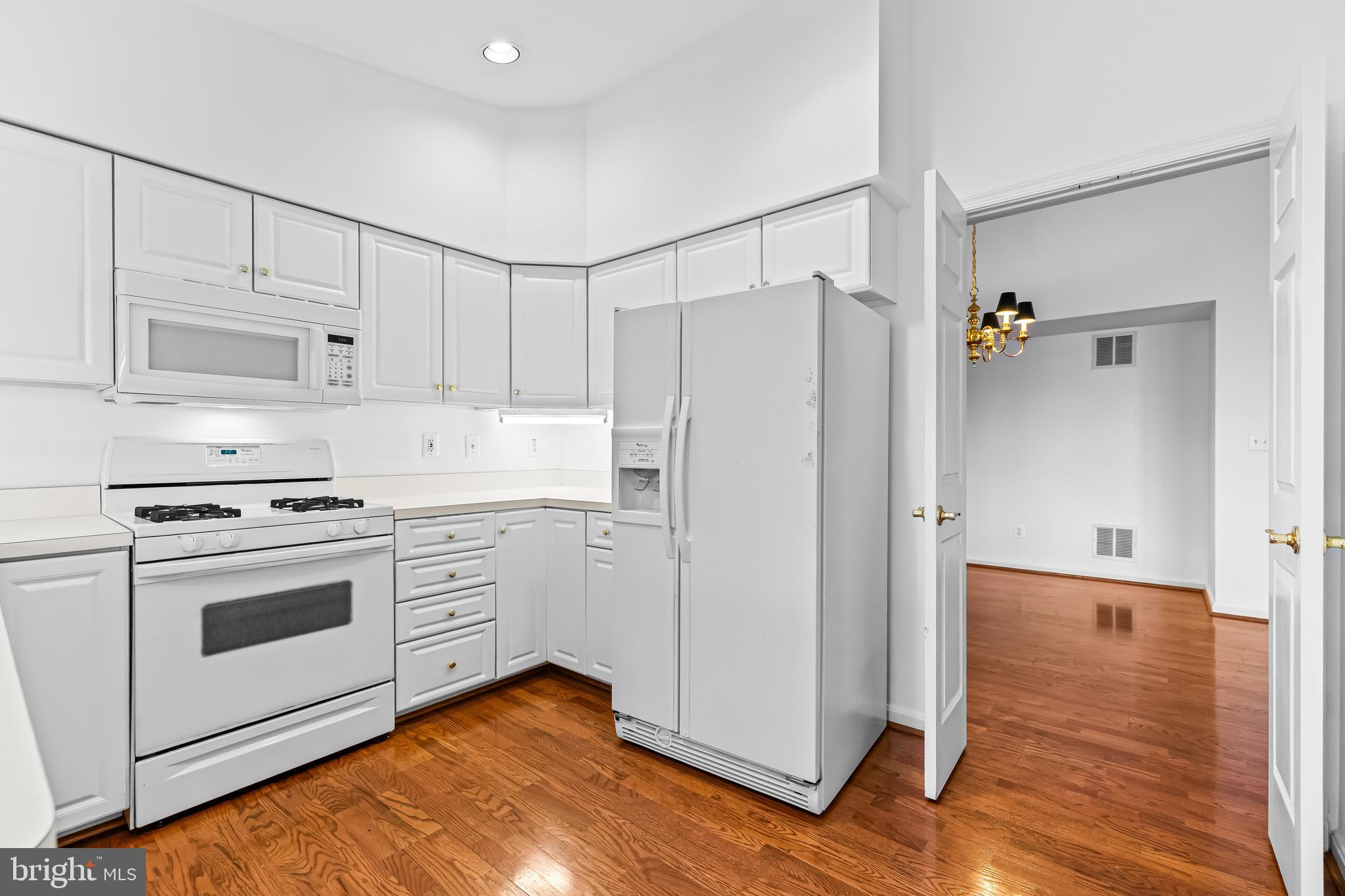 ROSSLARE RIDGE - Residential