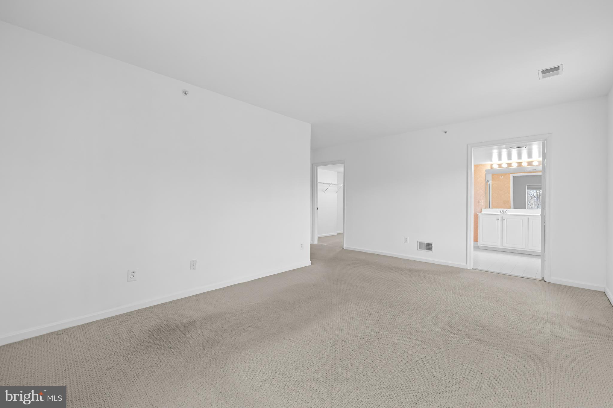 ROSSLARE RIDGE - Residential