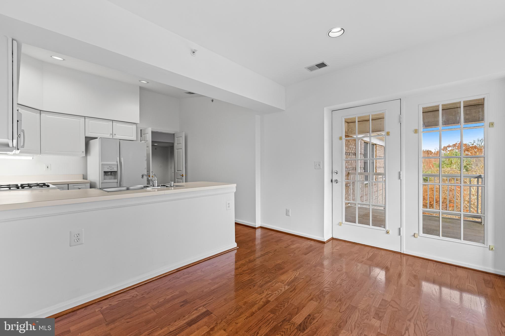 ROSSLARE RIDGE - Residential