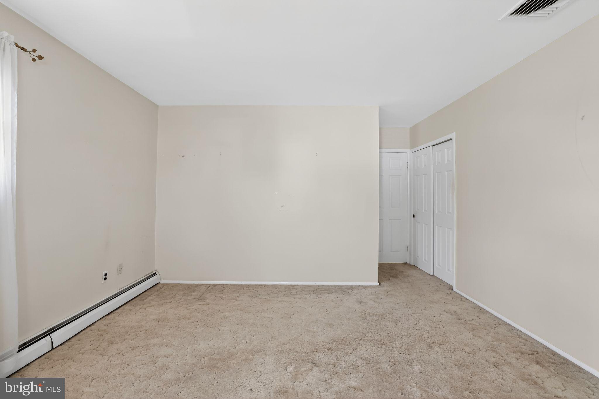 CHURCHVILLE MANOR - Residential