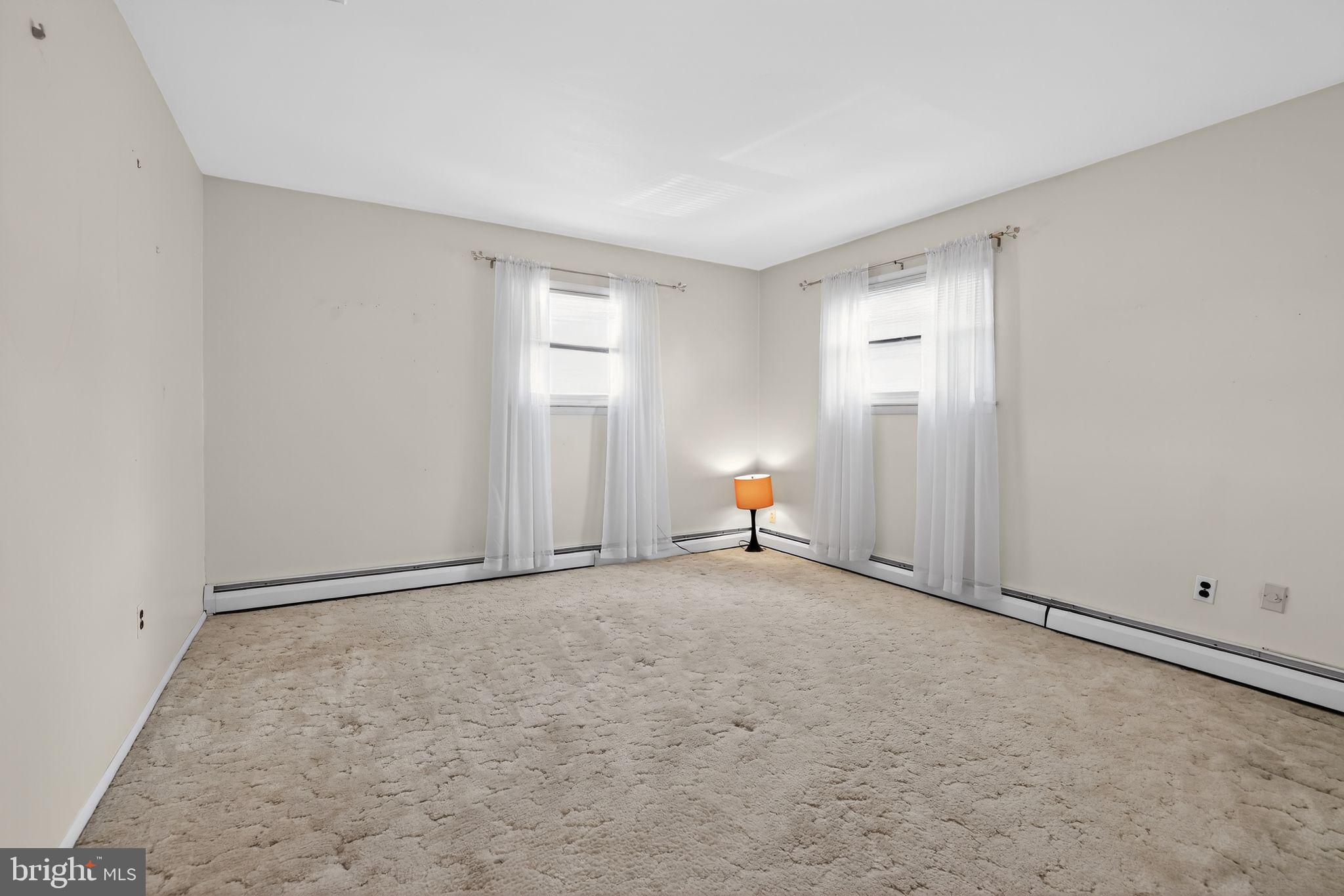 CHURCHVILLE MANOR - Residential