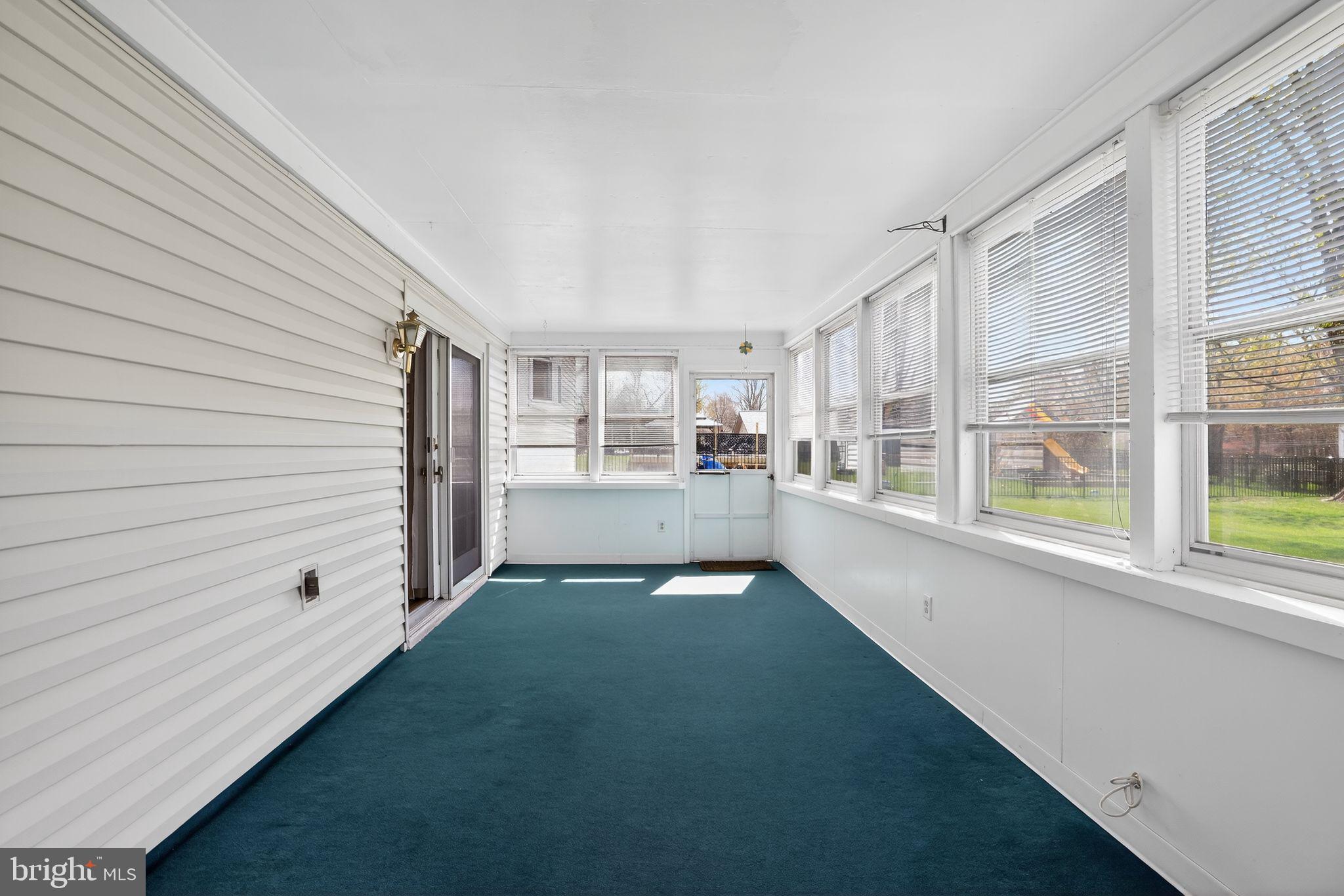 CHURCHVILLE MANOR - Residential