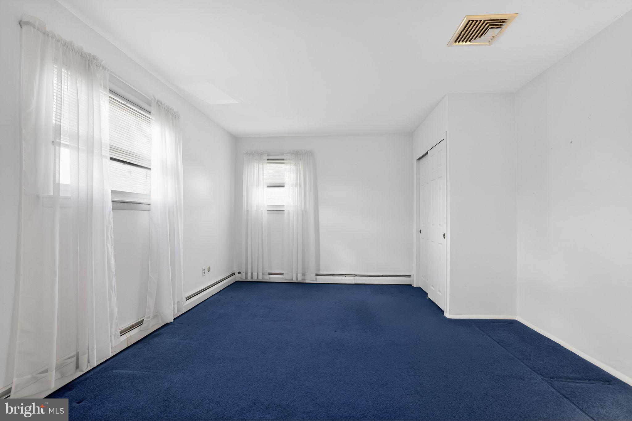 CHURCHVILLE MANOR - Residential