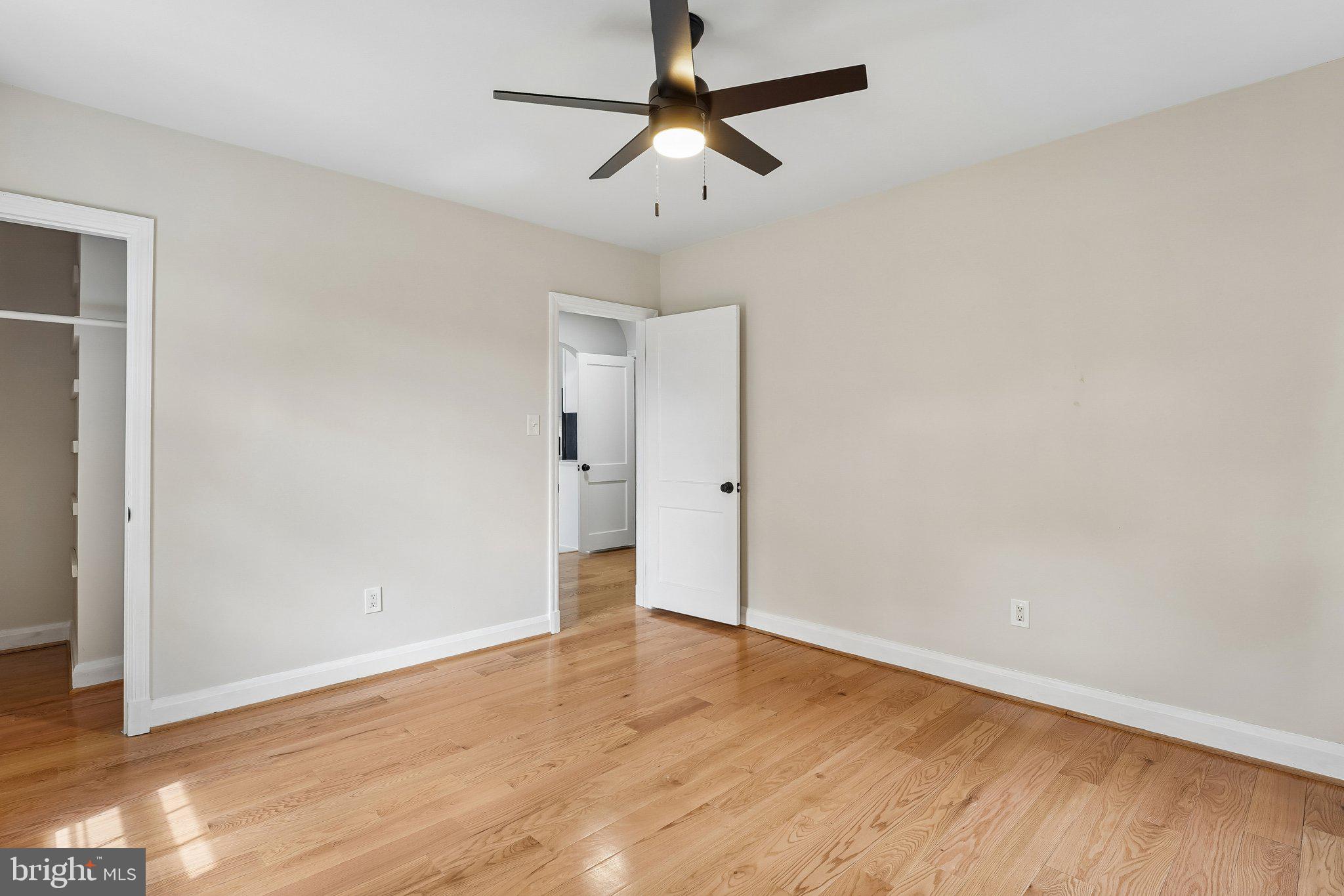 LINTHICUM - Residential