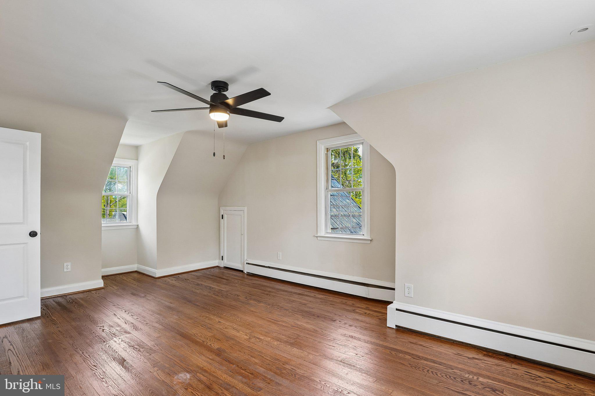 LINTHICUM - Residential