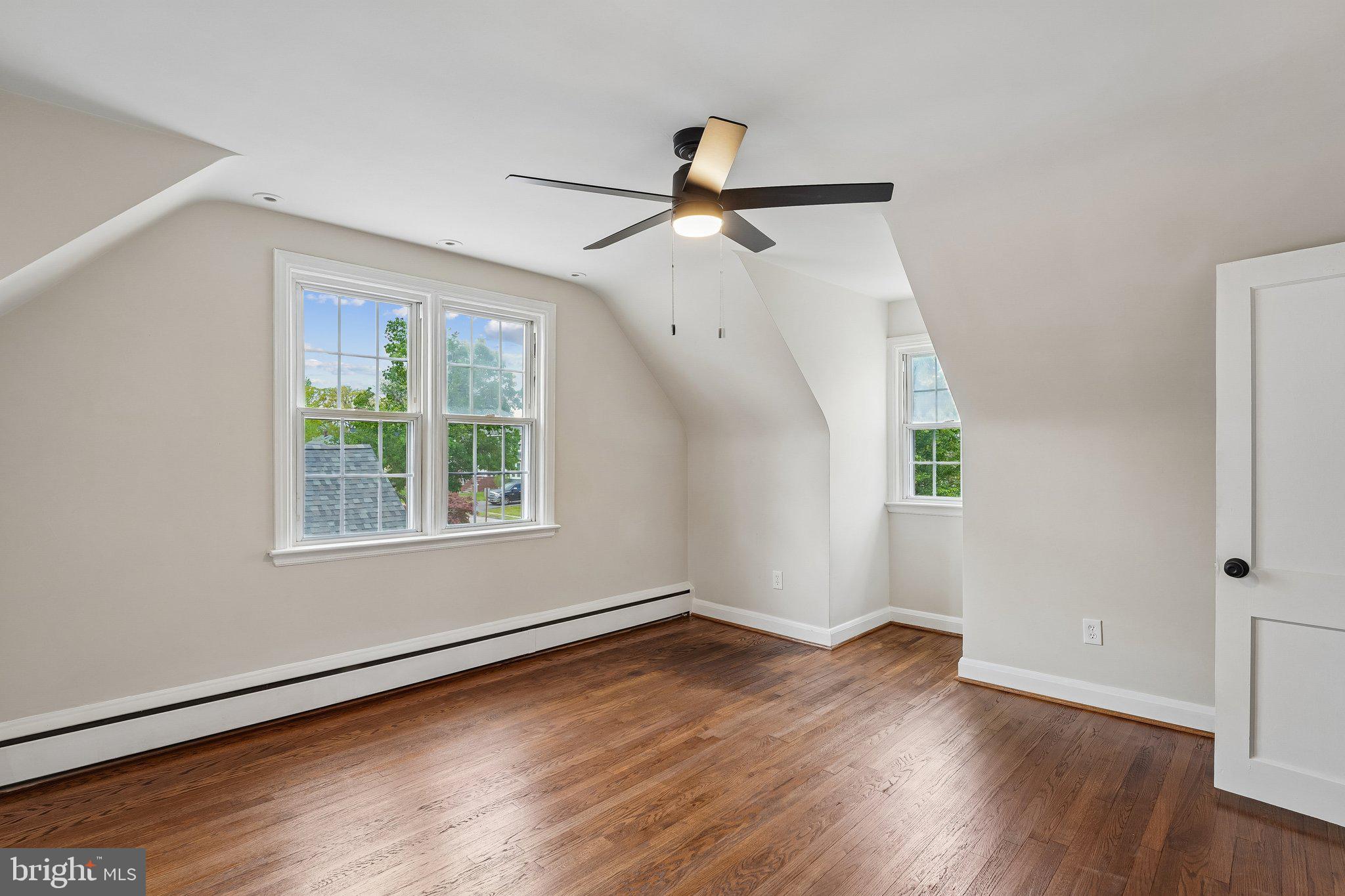 LINTHICUM - Residential