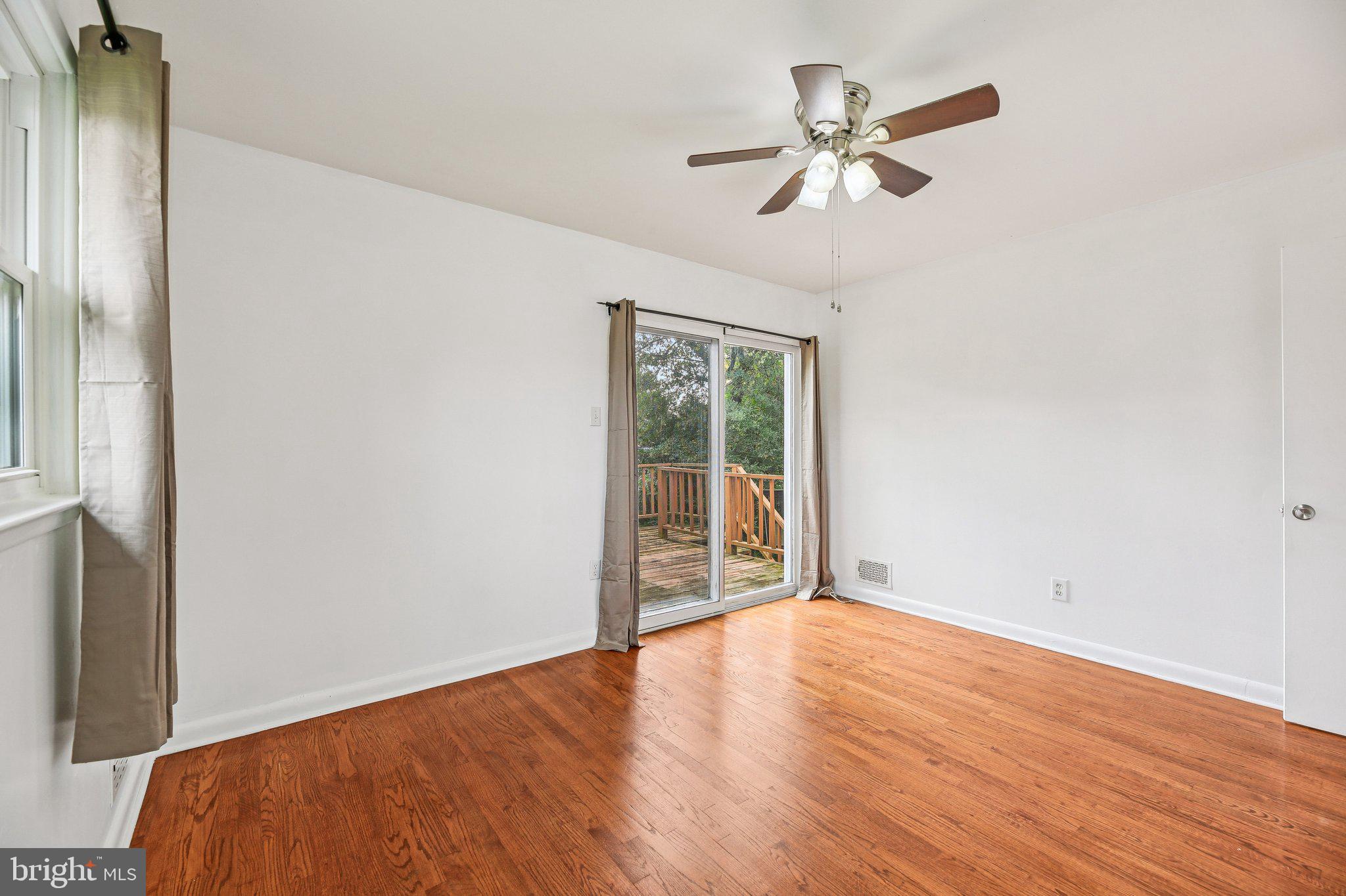 FAIRLAWN - Residential