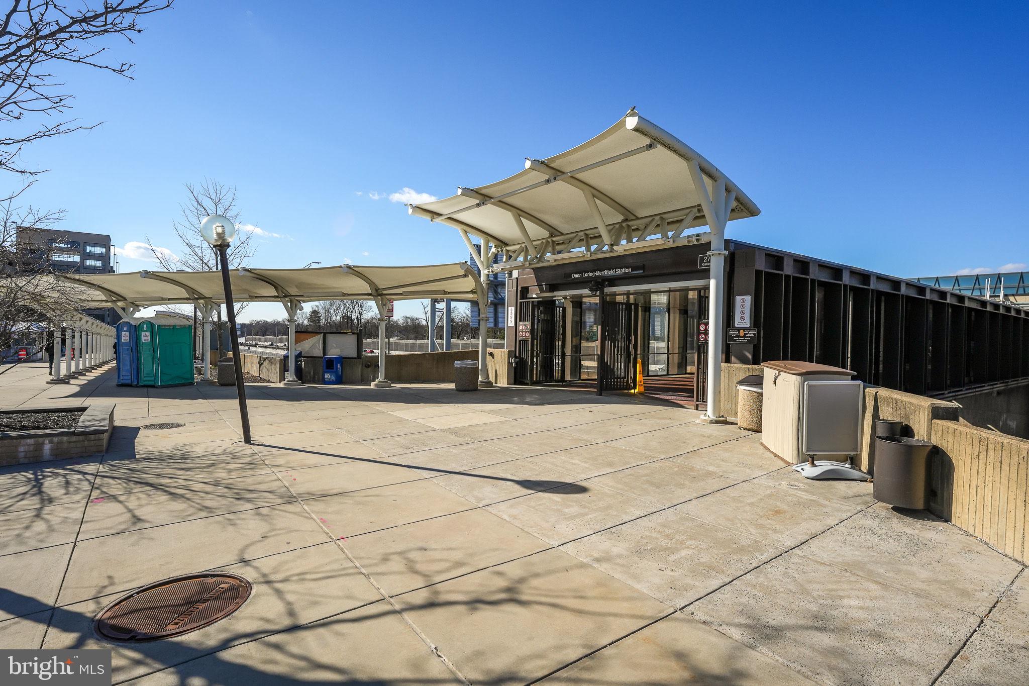 HALSTEAD AT THE METRO - Residential