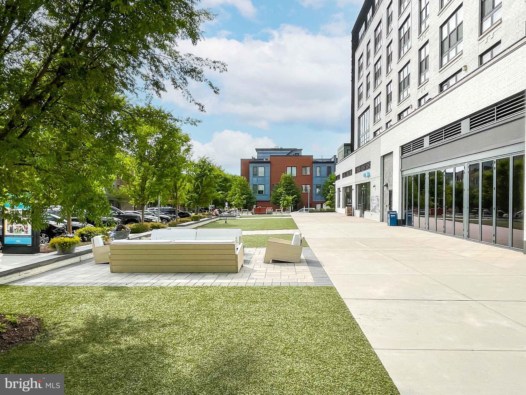 HALSTEAD AT THE METRO - Residential