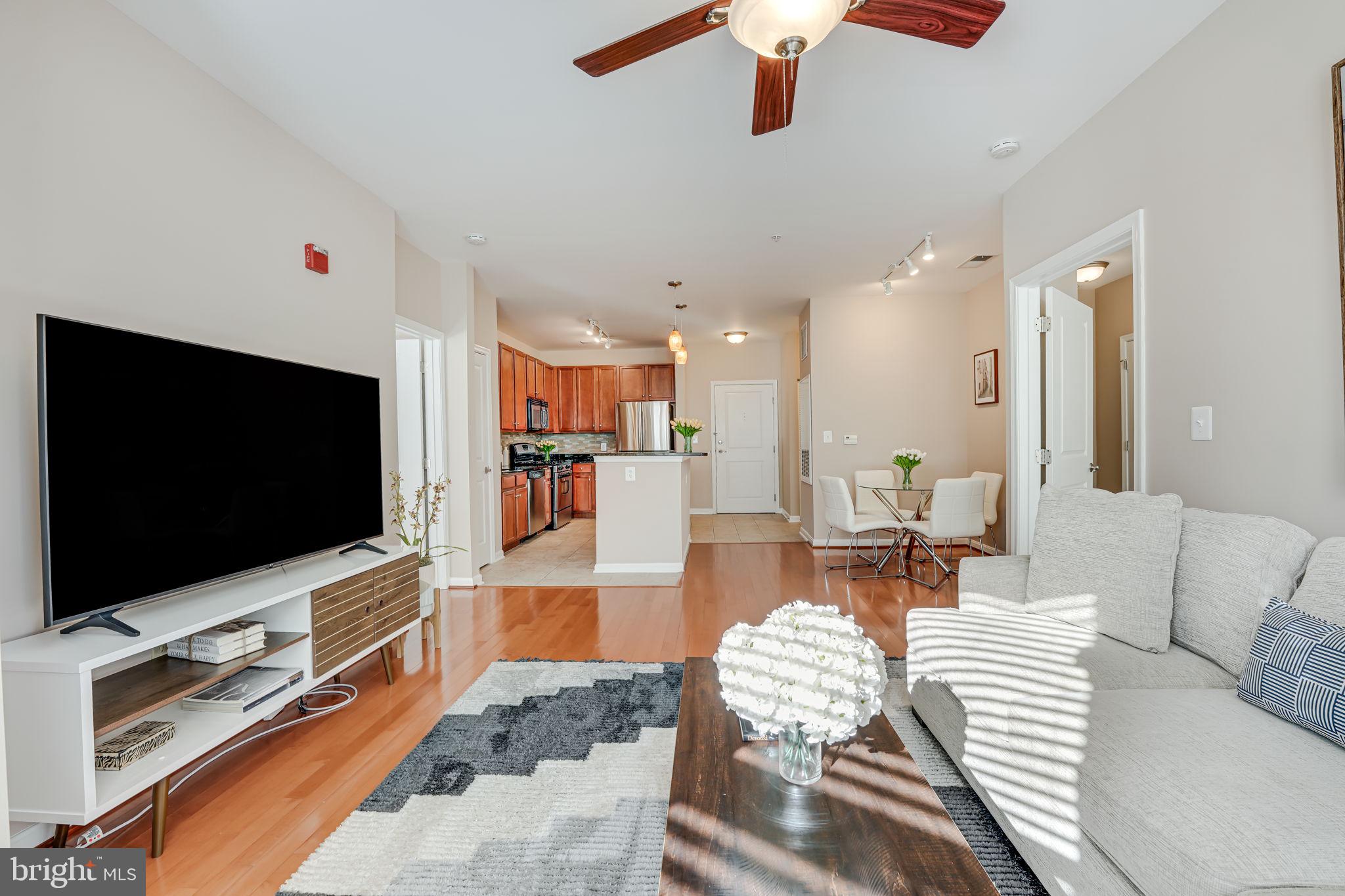 HALSTEAD AT THE METRO - Residential