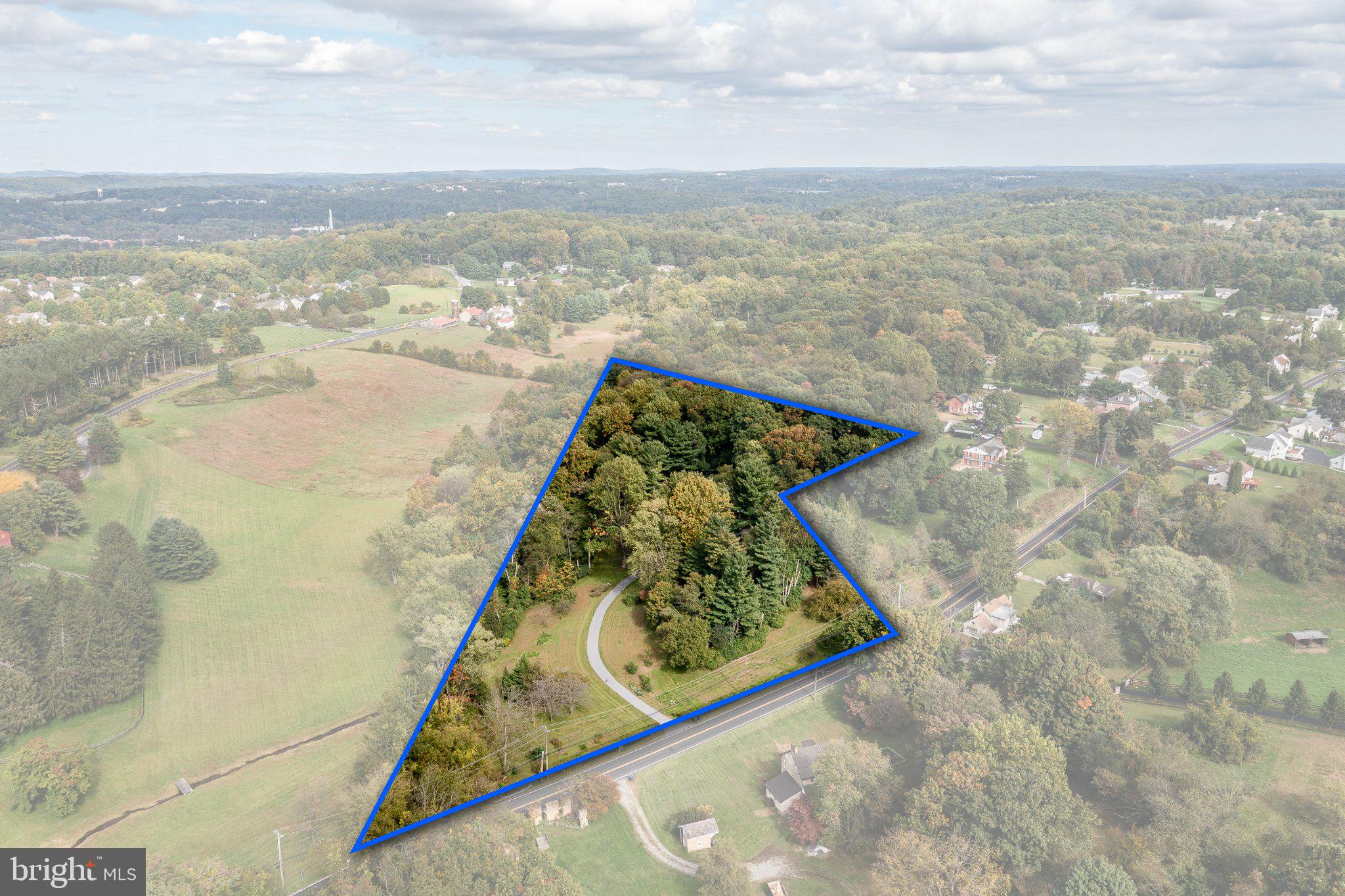 2455 STRASBURG ROAD