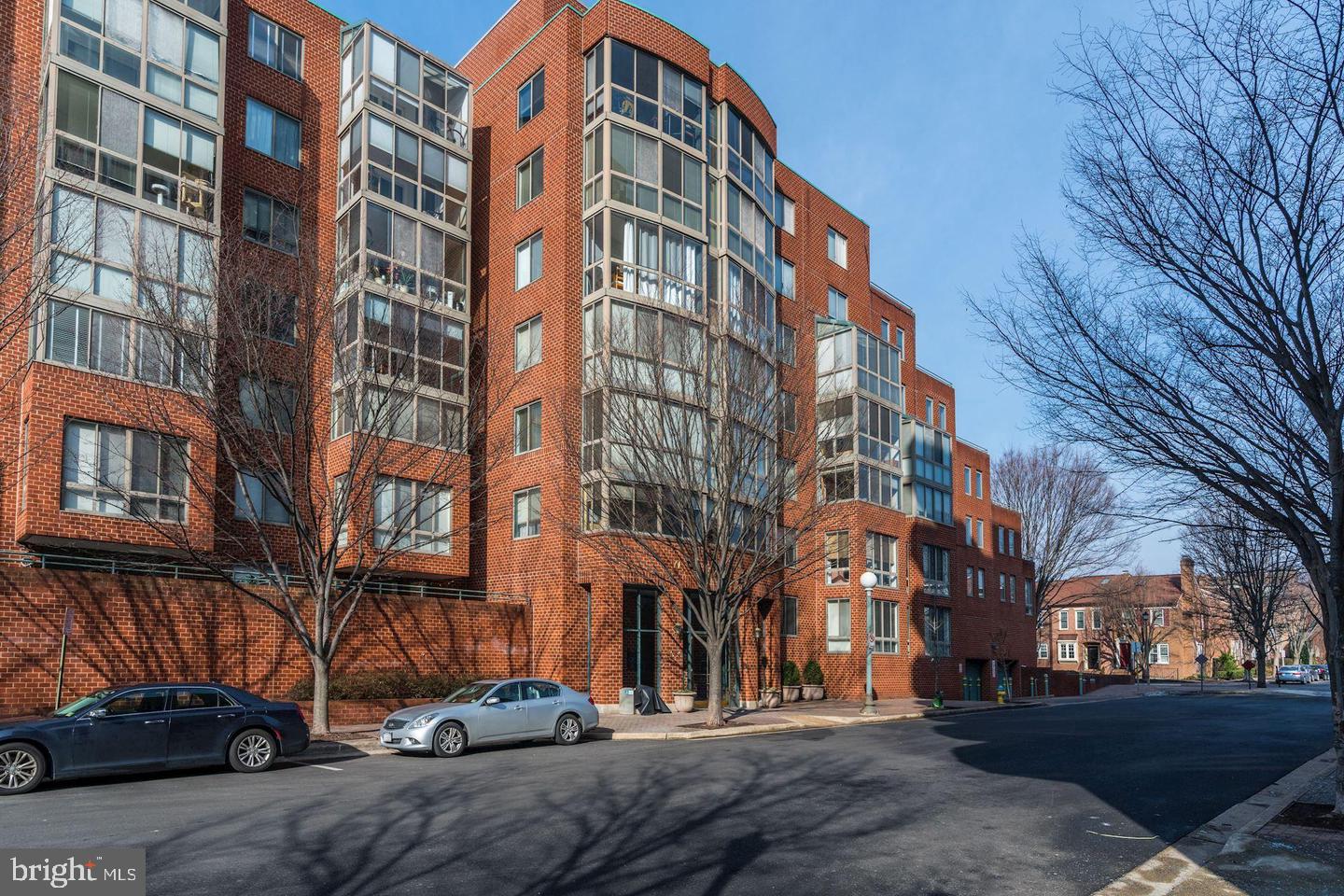 1050 N TAYLOR STREET 1-213