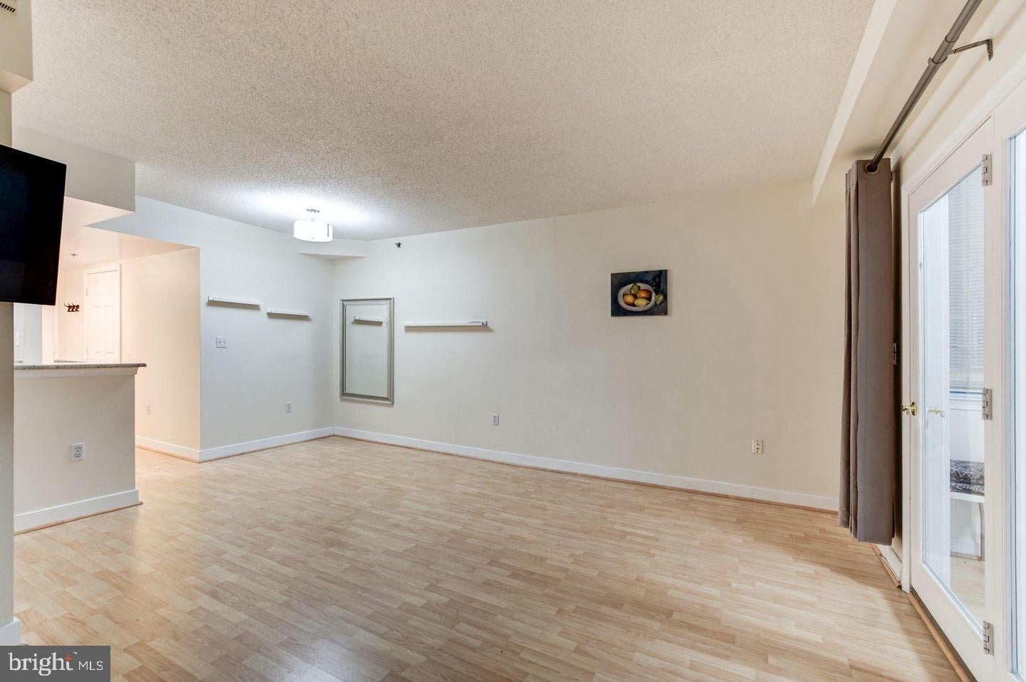 1050 N TAYLOR STREET 1-213