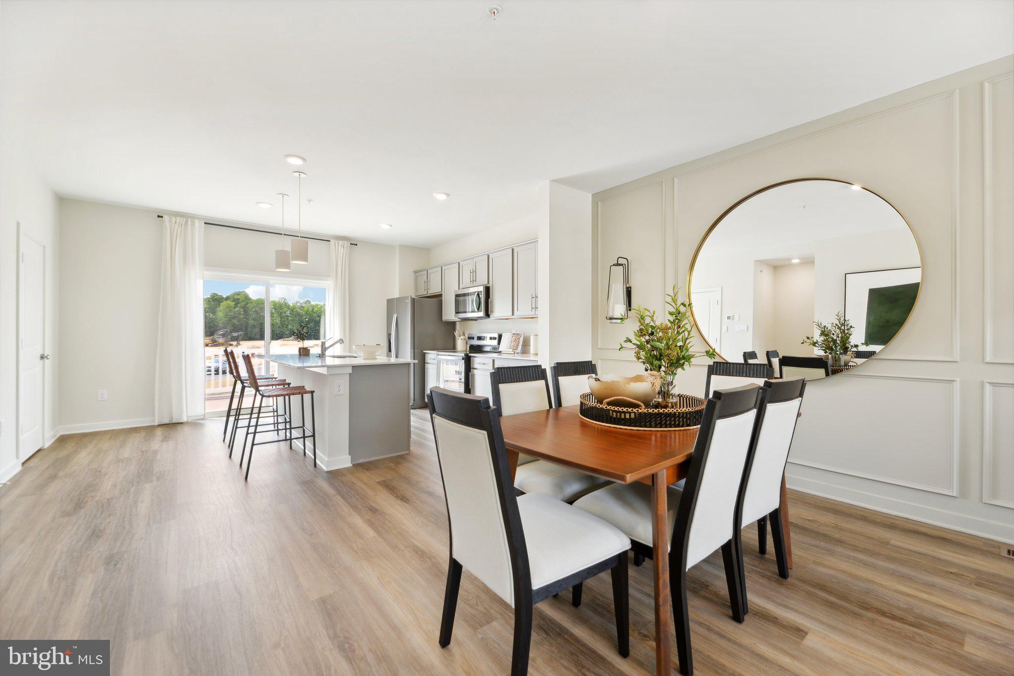 PINEGROVE - Residential