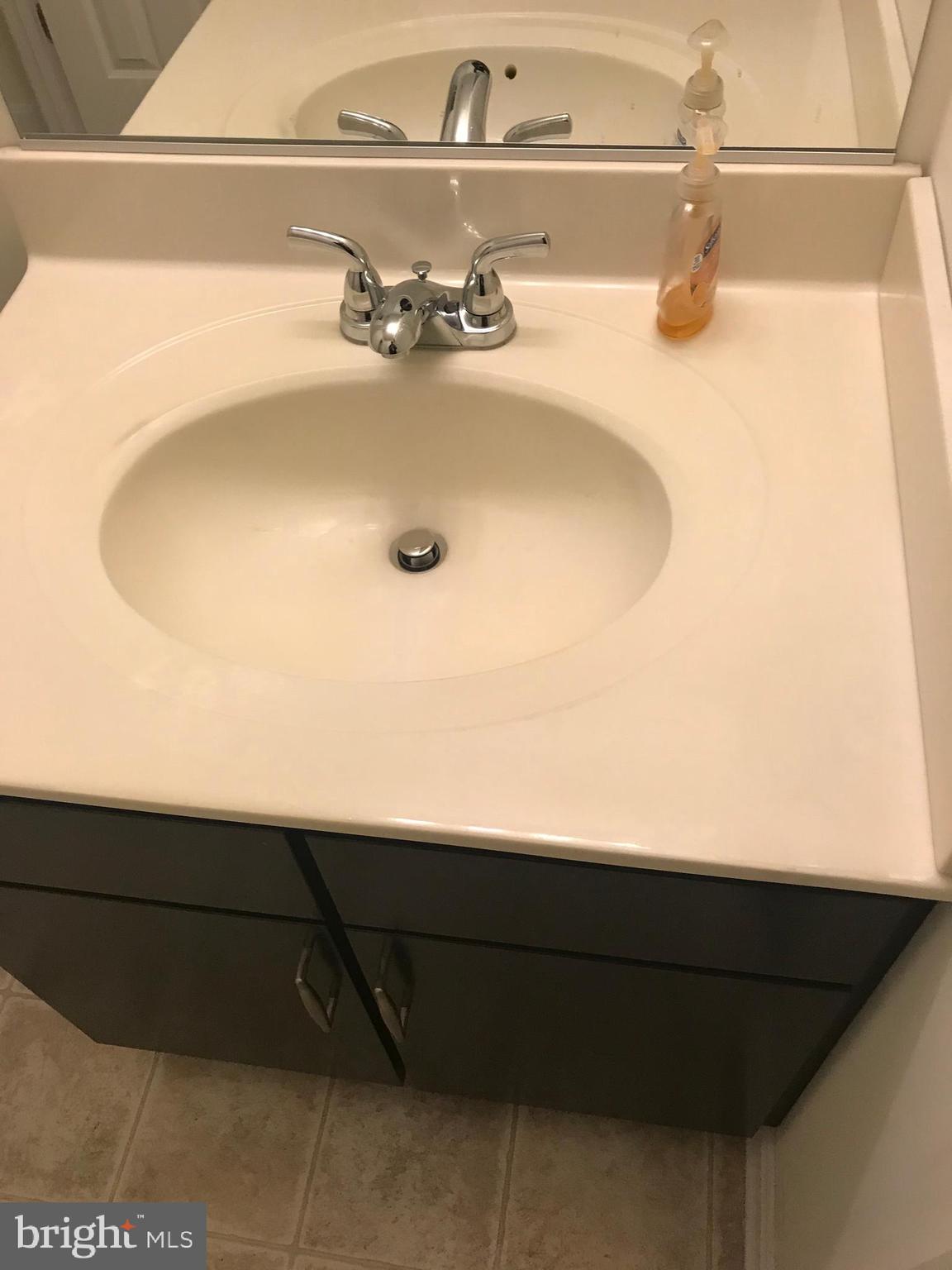 ESPLANADE AT RED RUN - Residential Lease