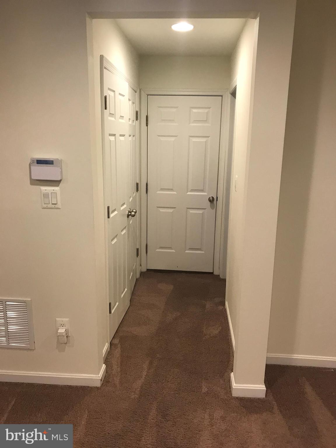 ESPLANADE AT RED RUN - Residential Lease