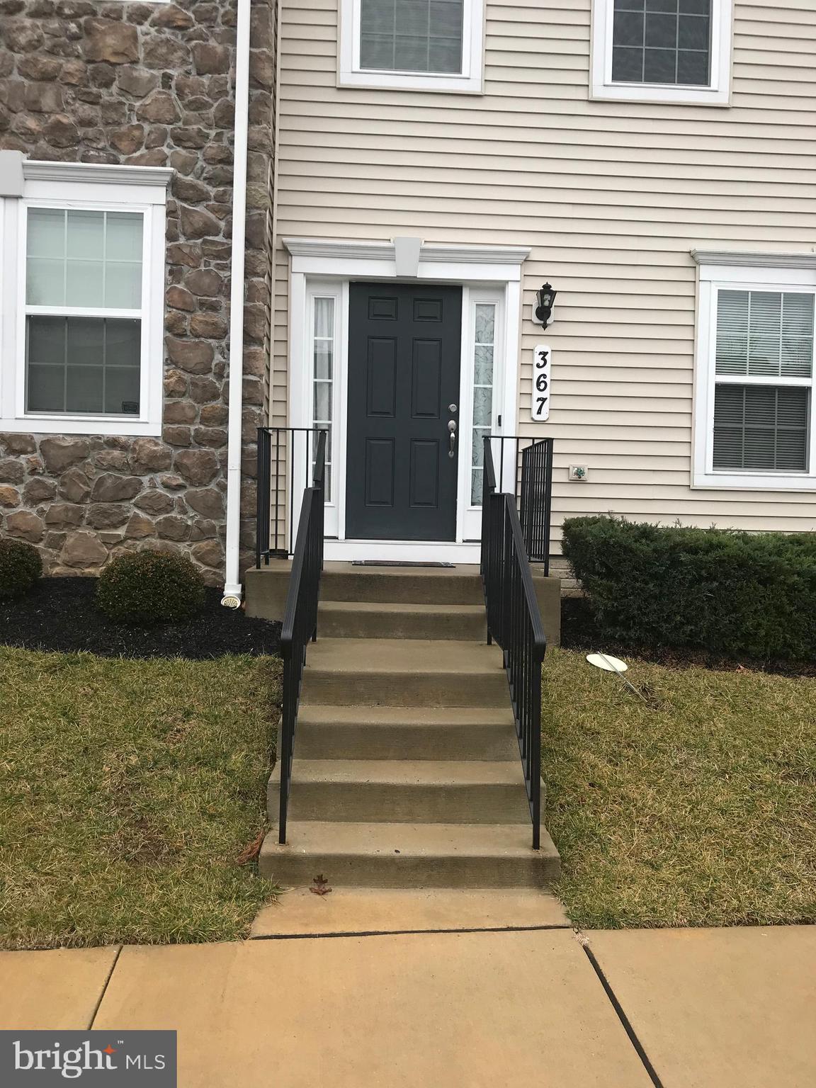 ESPLANADE AT RED RUN - Residential Lease