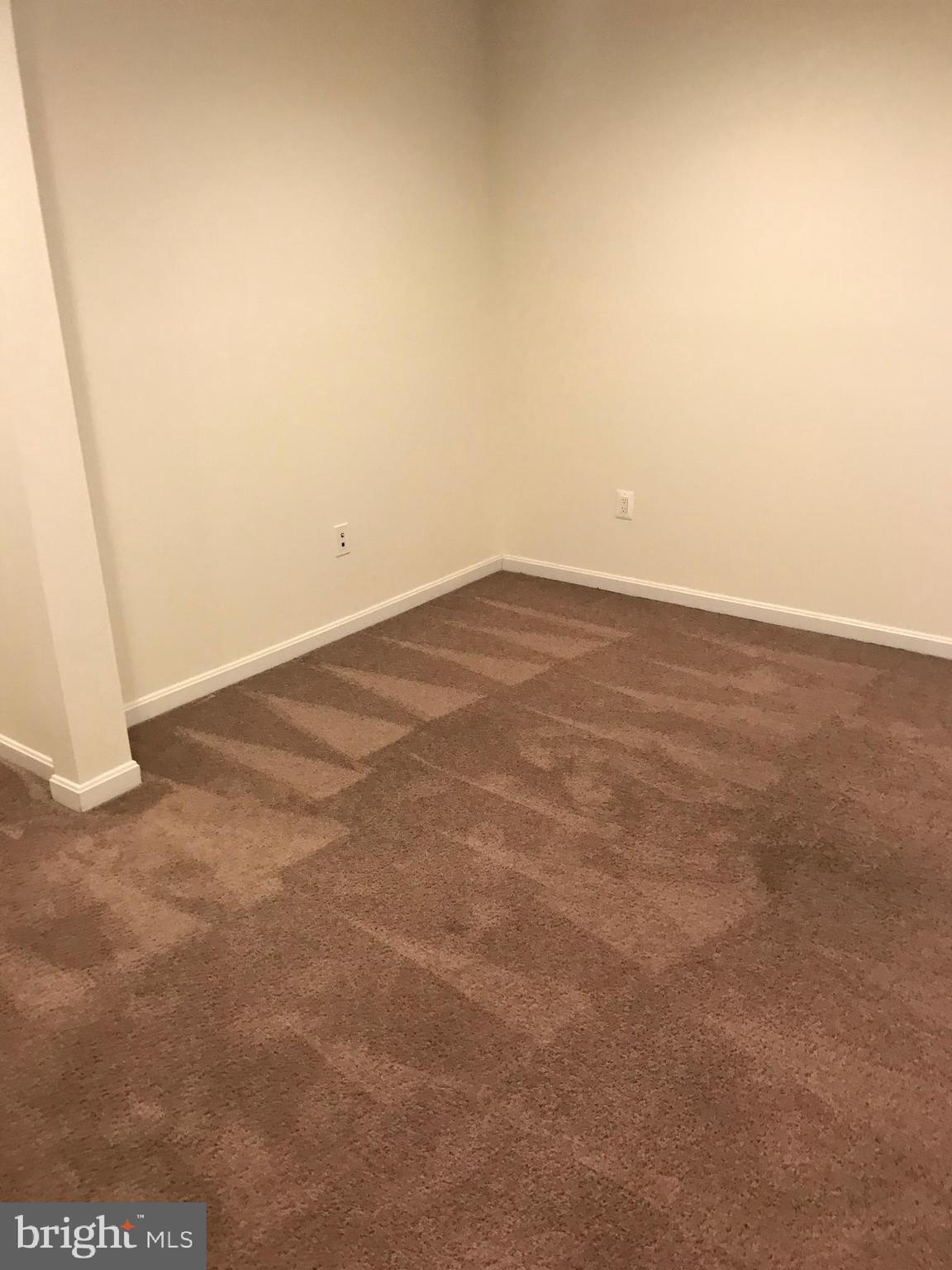 ESPLANADE AT RED RUN - Residential Lease