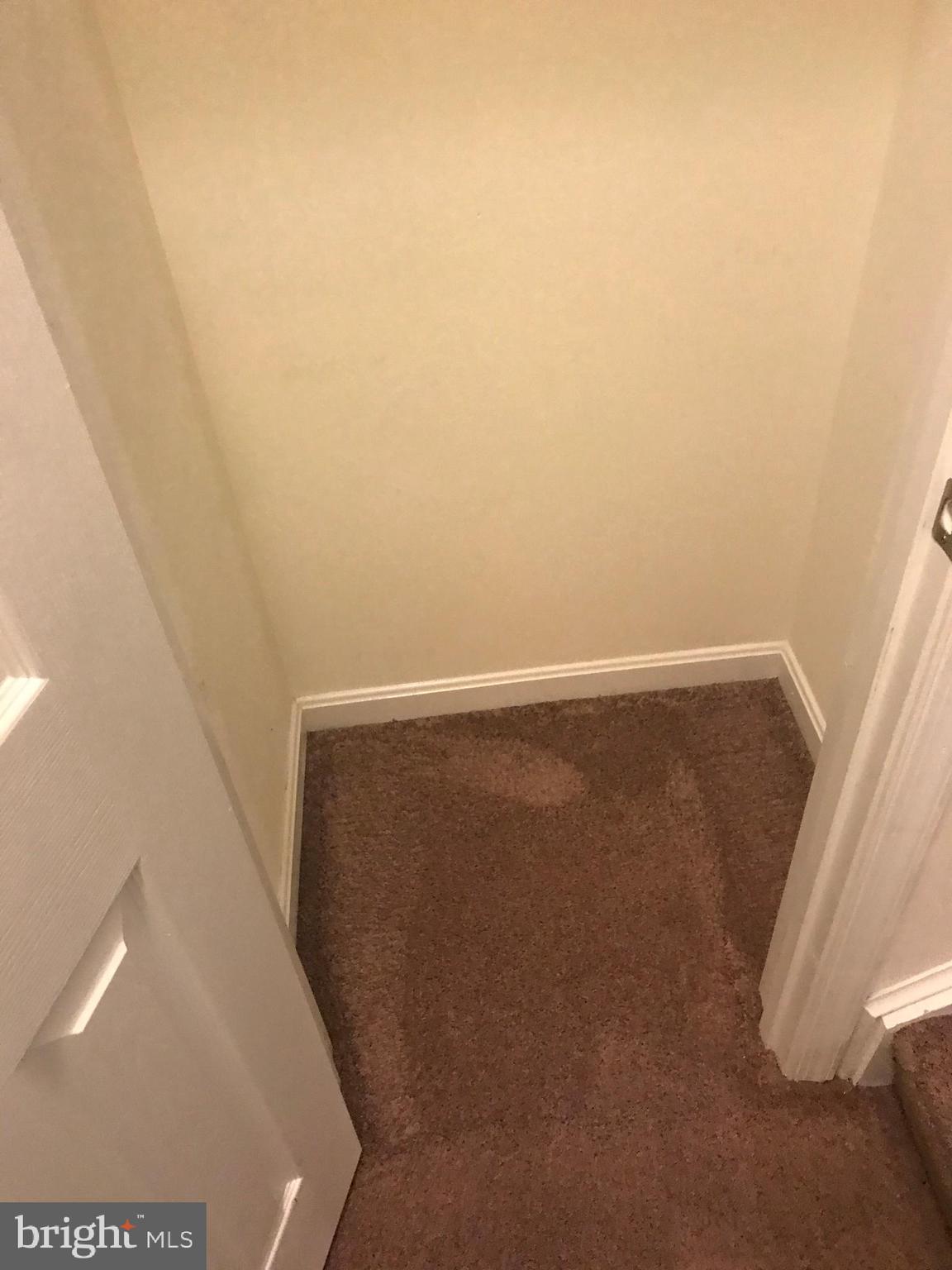 ESPLANADE AT RED RUN - Residential Lease