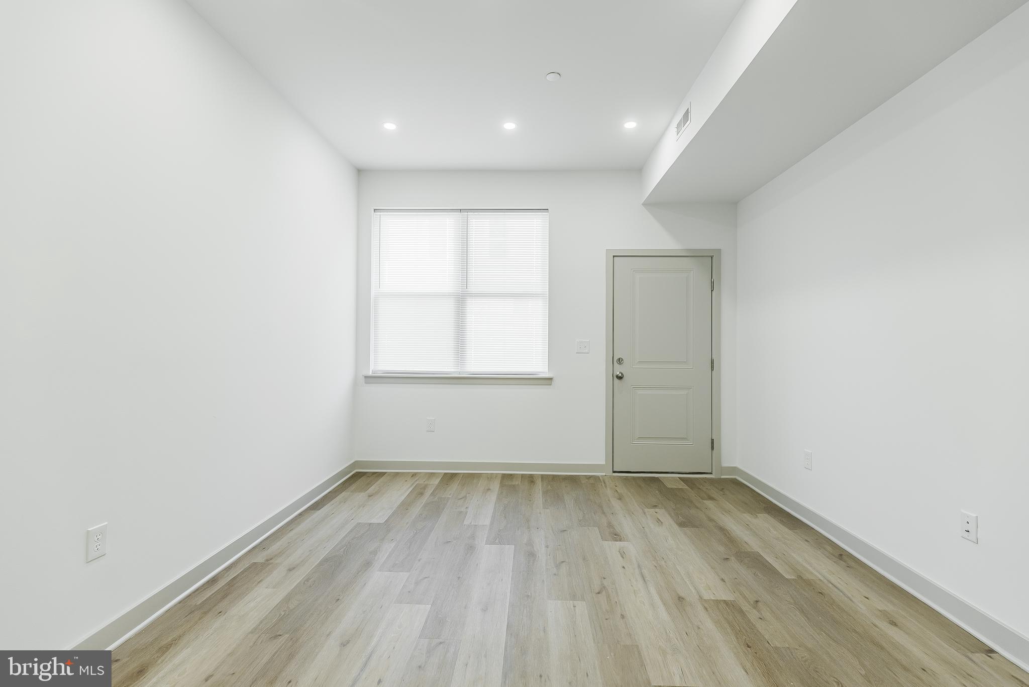 714 N SHEDWICK STREET