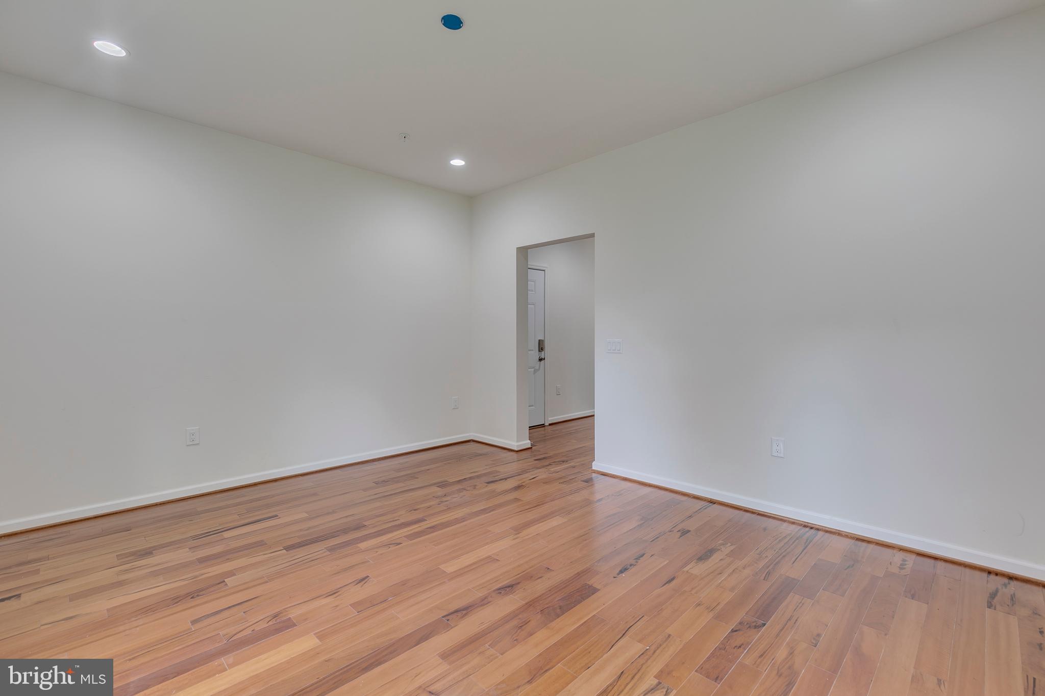 COLESVILLE OUTSIDE - Residential