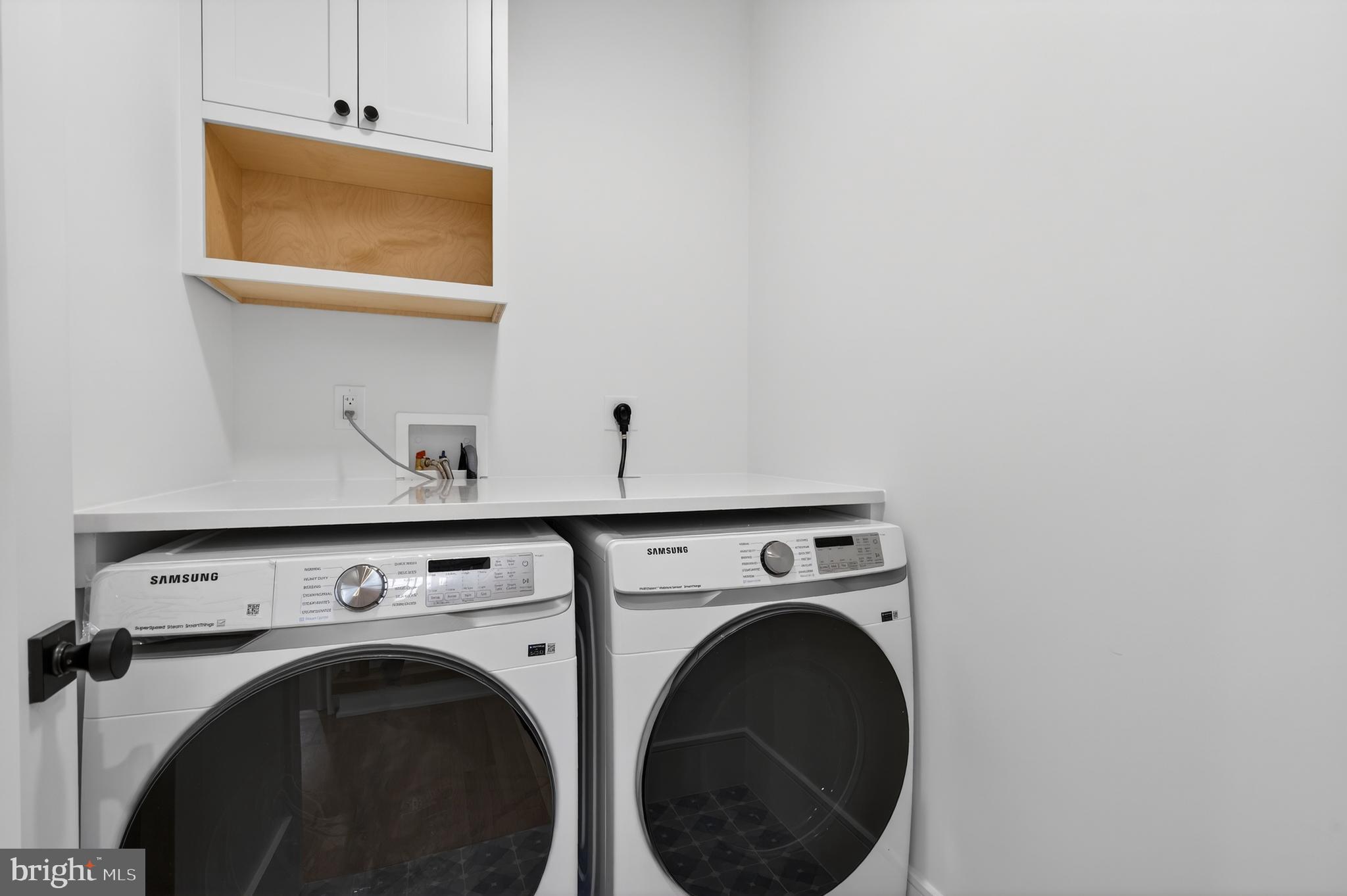 BRADLEY VILLAGE - Residential