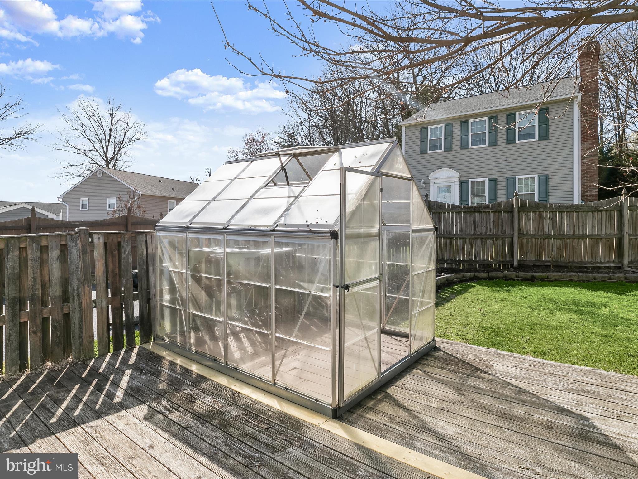 FERNDALE FARMS - Residential