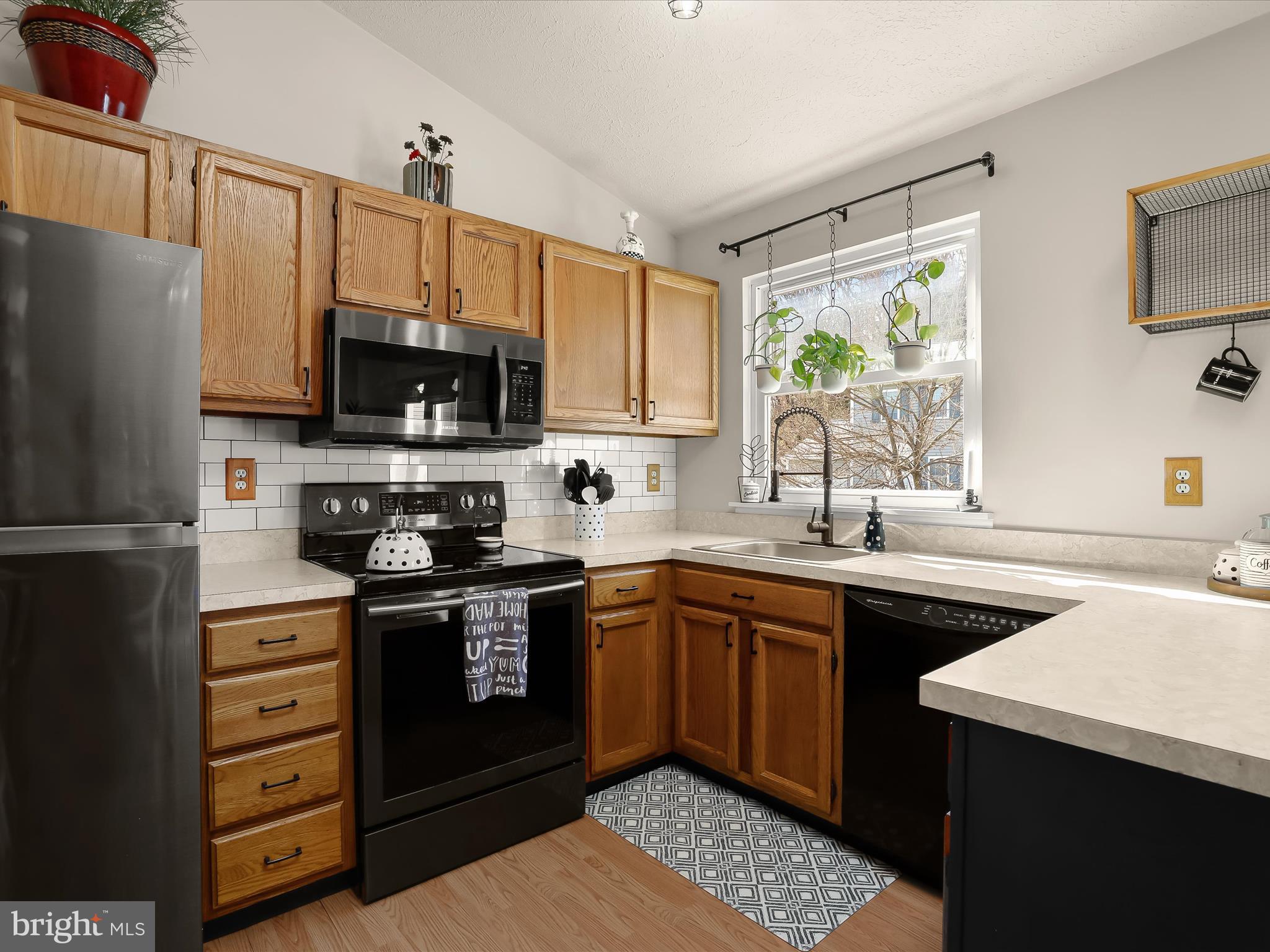 FERNDALE FARMS - Residential