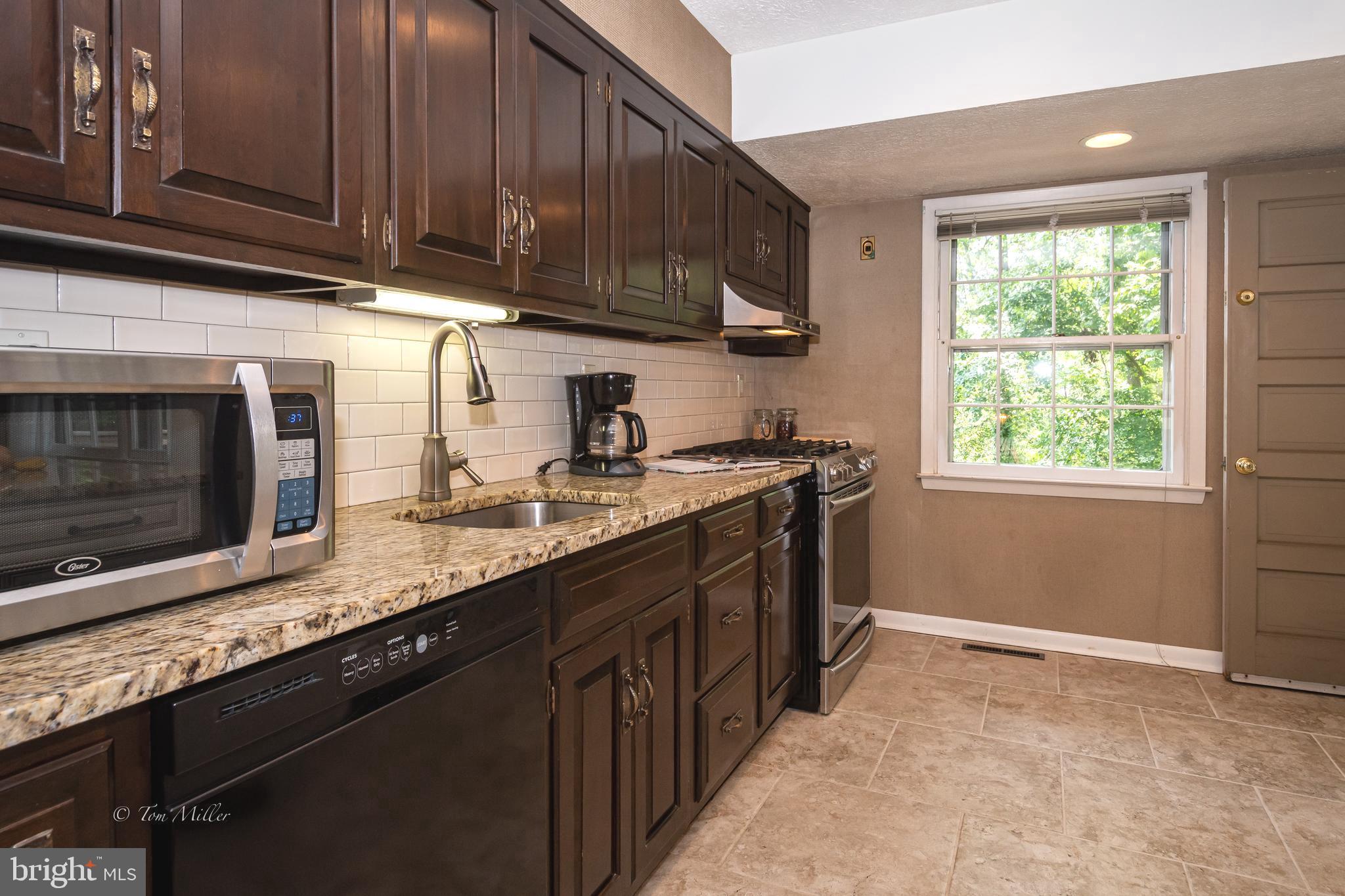 HIGH POINT - Residential