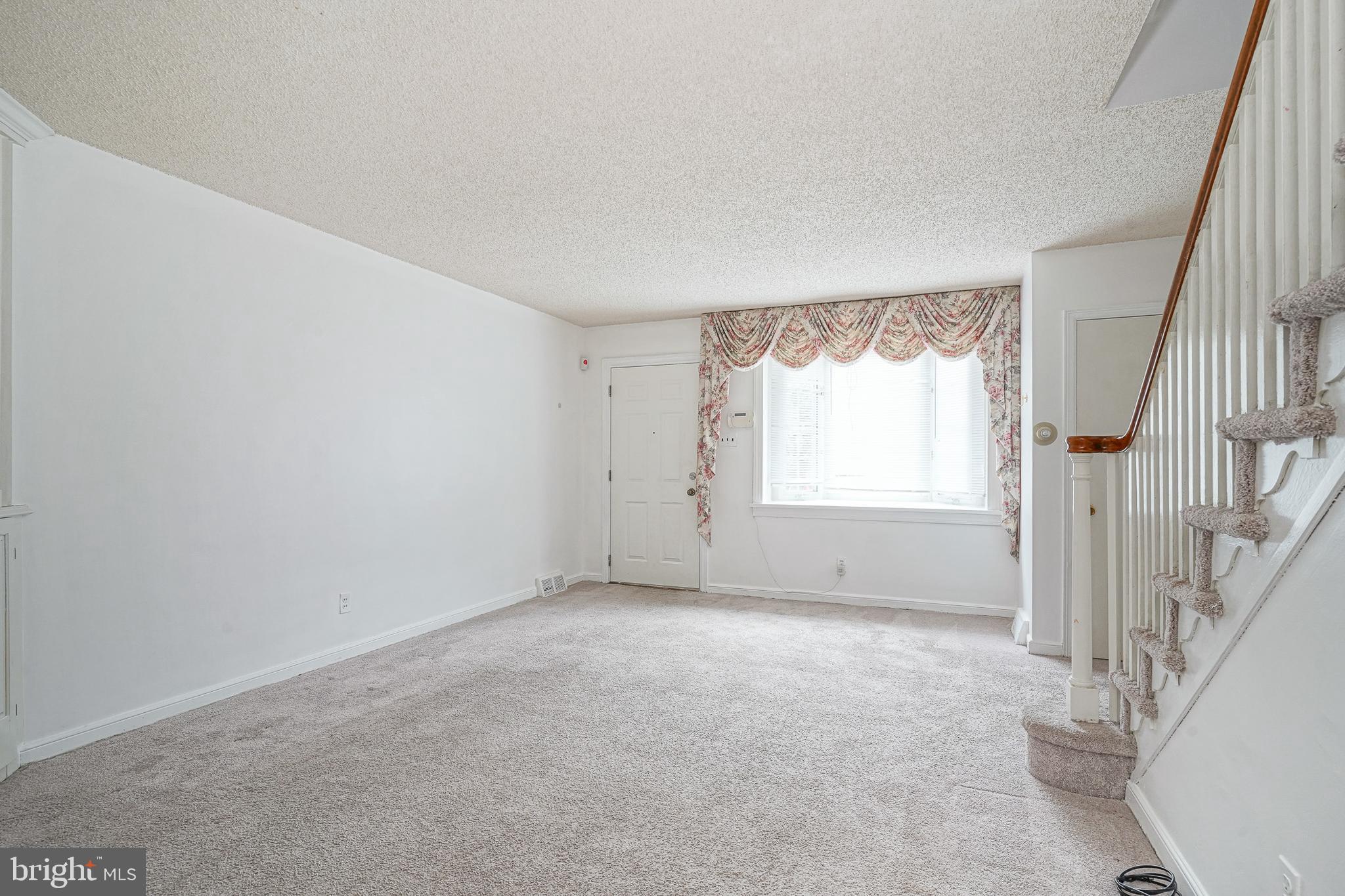 MAYFAIR - Residential