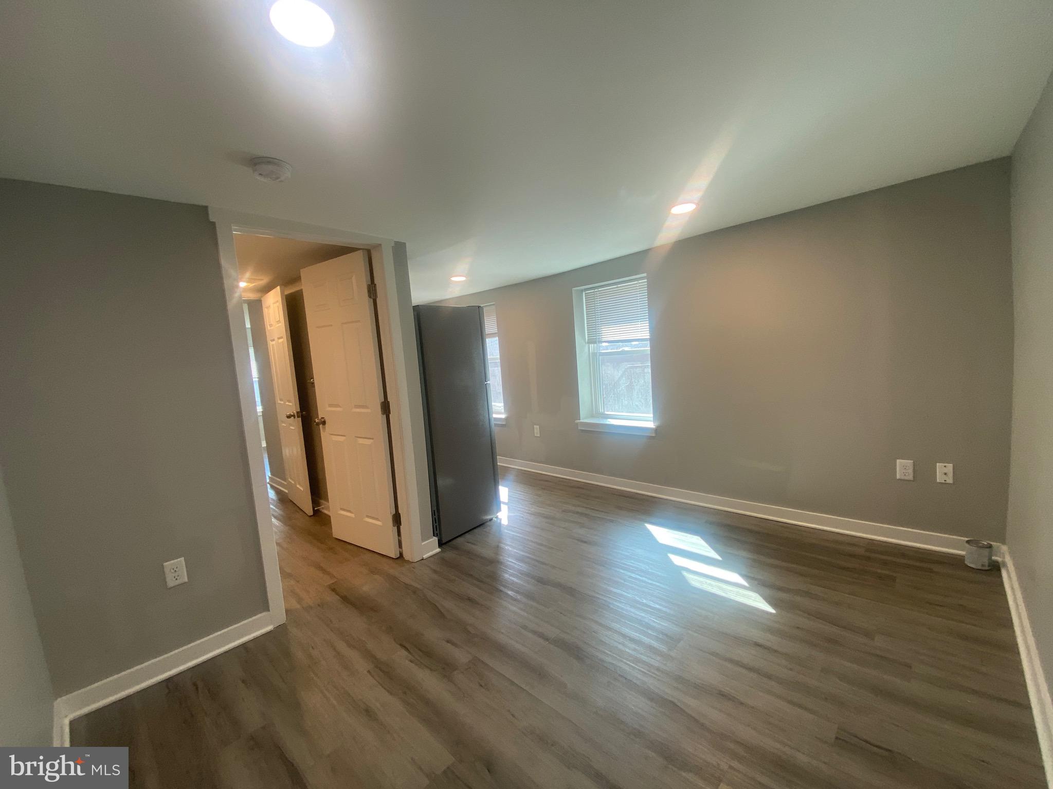 LANCASTER - Residential Lease