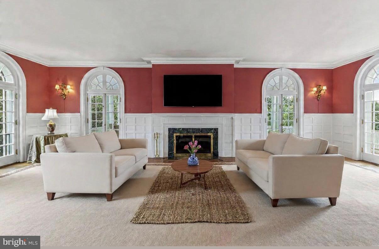 GUILFORD HISTORIC DISTRICT - Residential