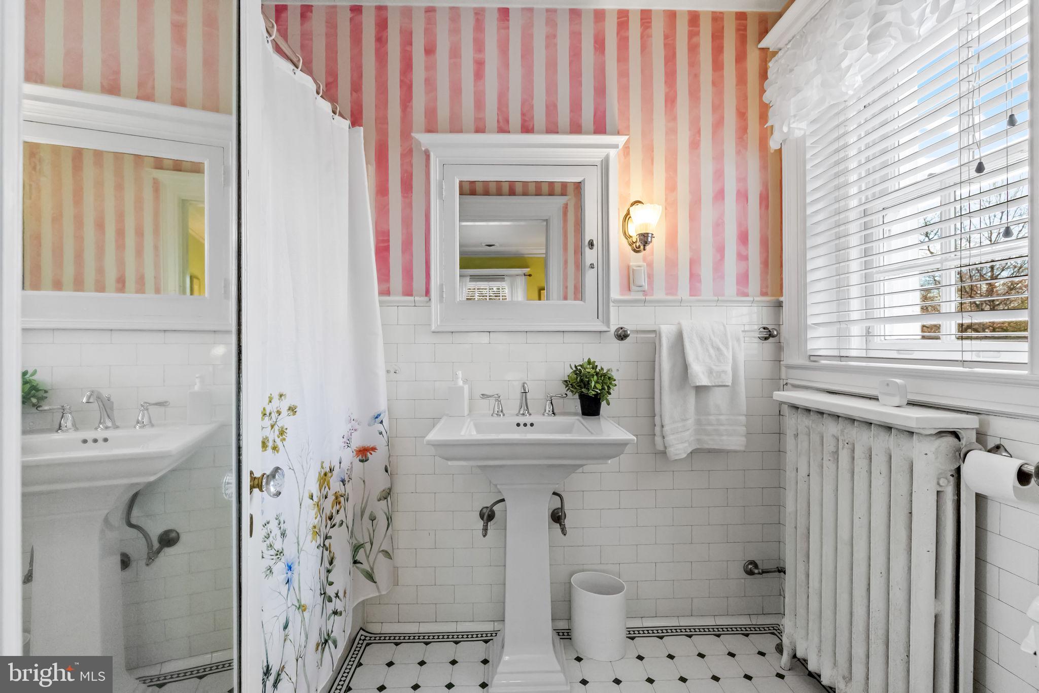 GUILFORD HISTORIC DISTRICT - Residential