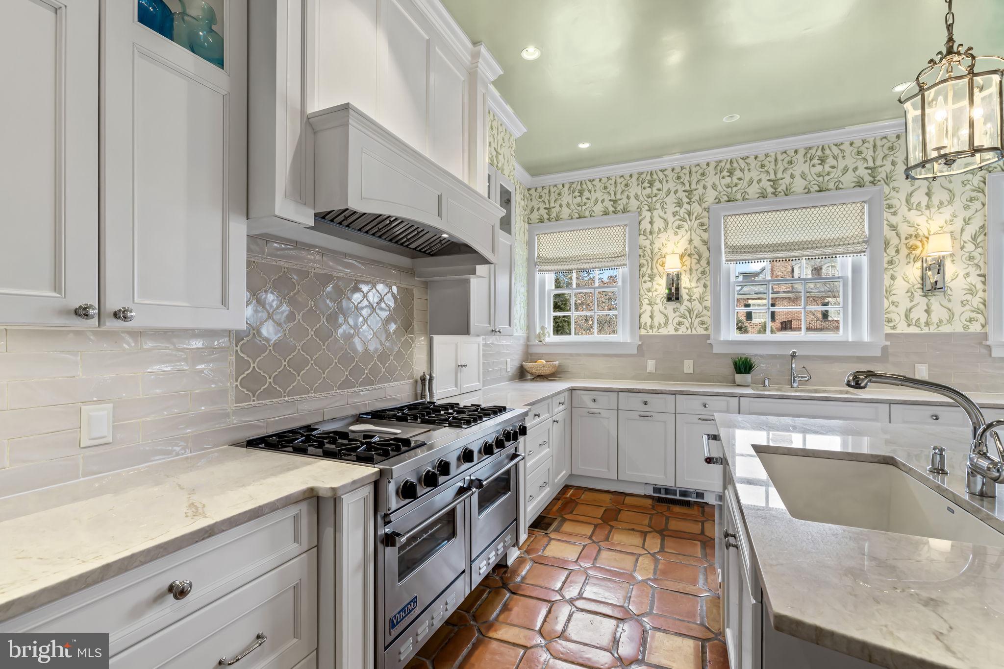 GUILFORD HISTORIC DISTRICT - Residential