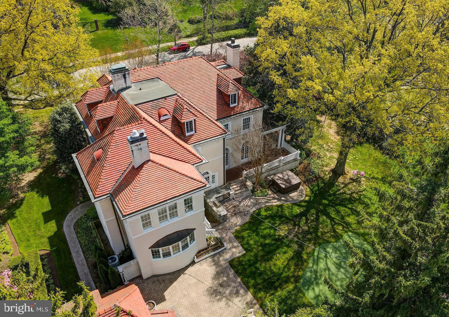 GUILFORD HISTORIC DISTRICT - Residential