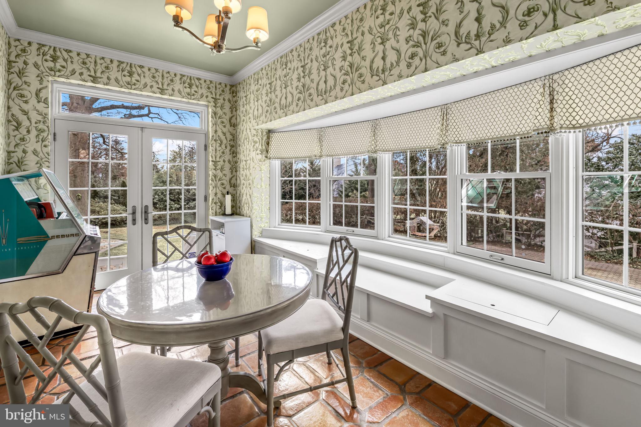 GUILFORD HISTORIC DISTRICT - Residential