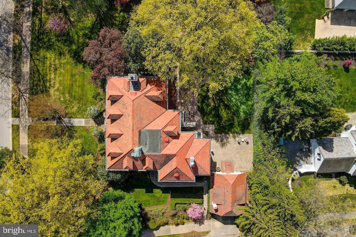 GUILFORD HISTORIC DISTRICT - Residential